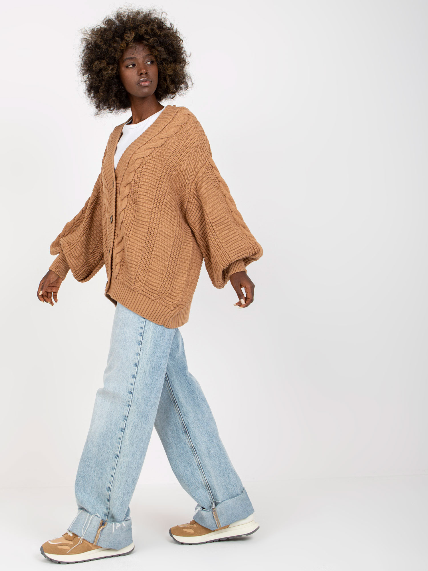 Sweter Ciemny bezowy - obrazek 2