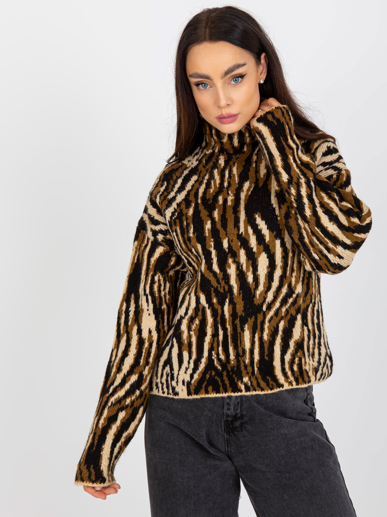 Sweter Czarno-beżowy - obrazek 2