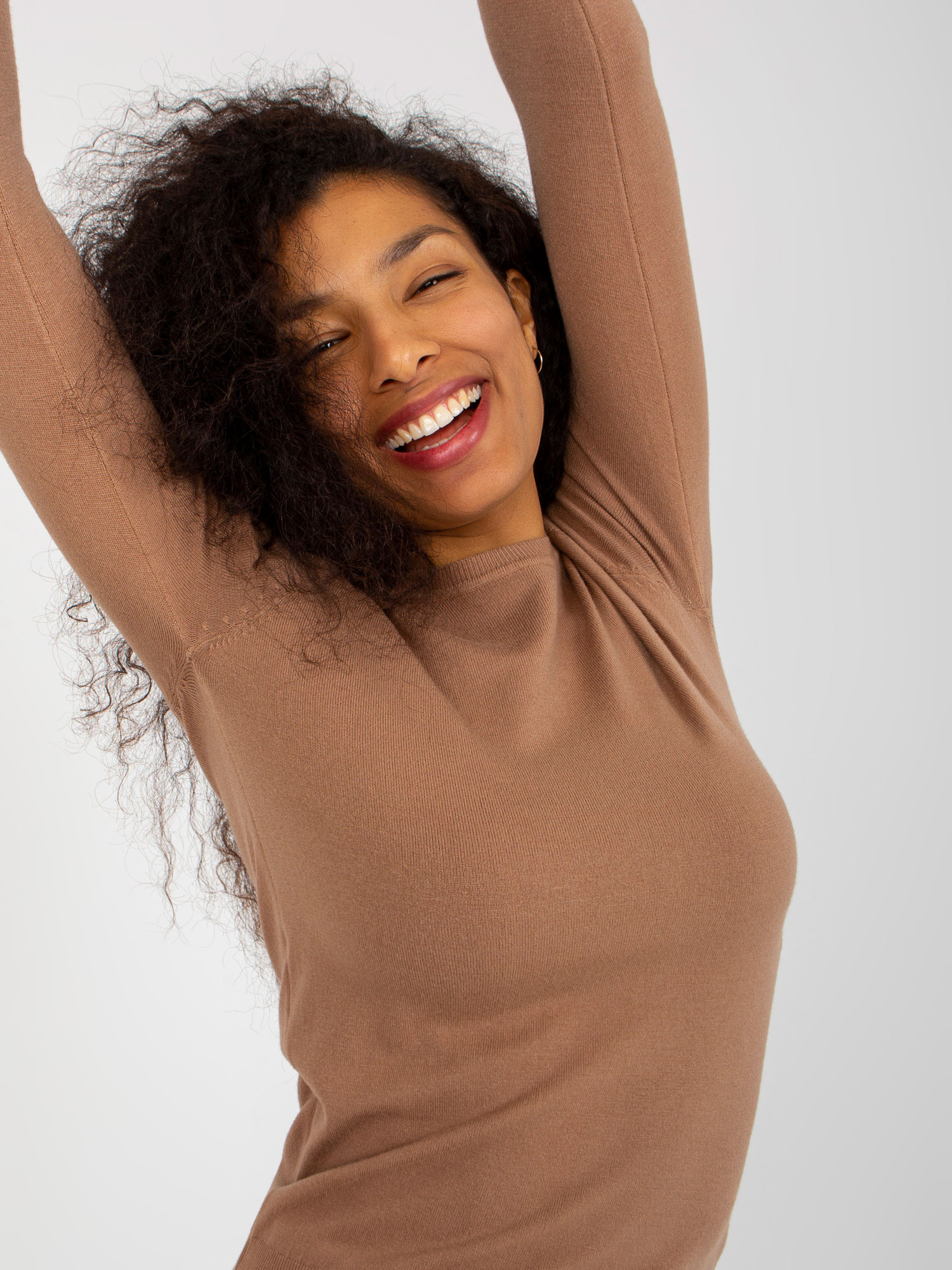 Sweter Camelowy - obrazek 2