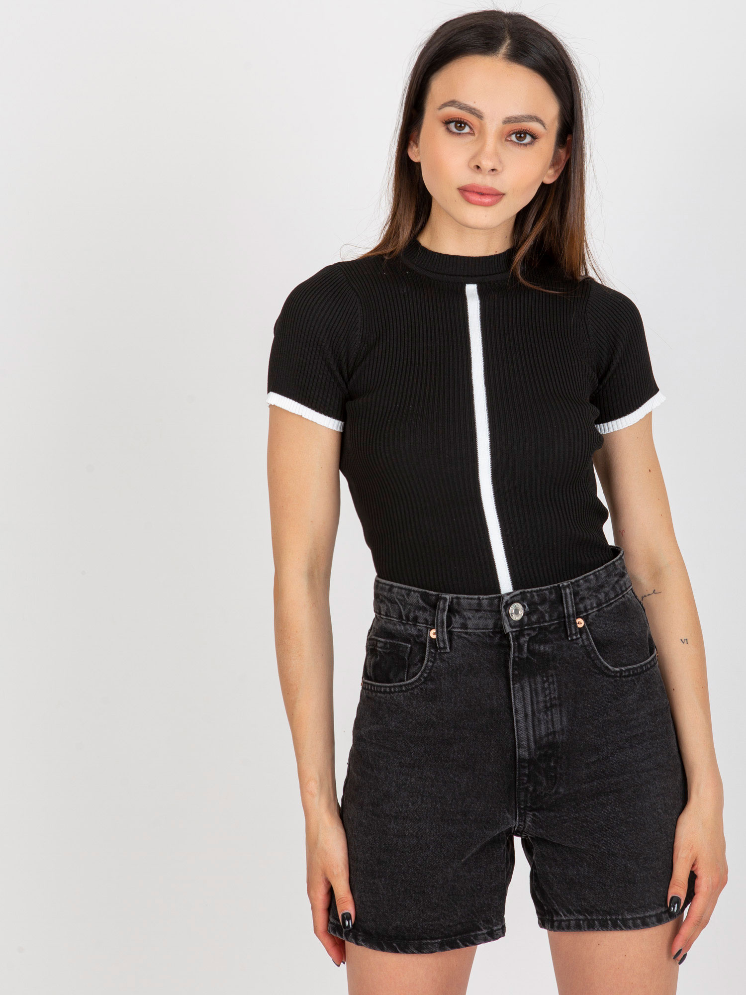 Bluzka Czarny - obrazek 2