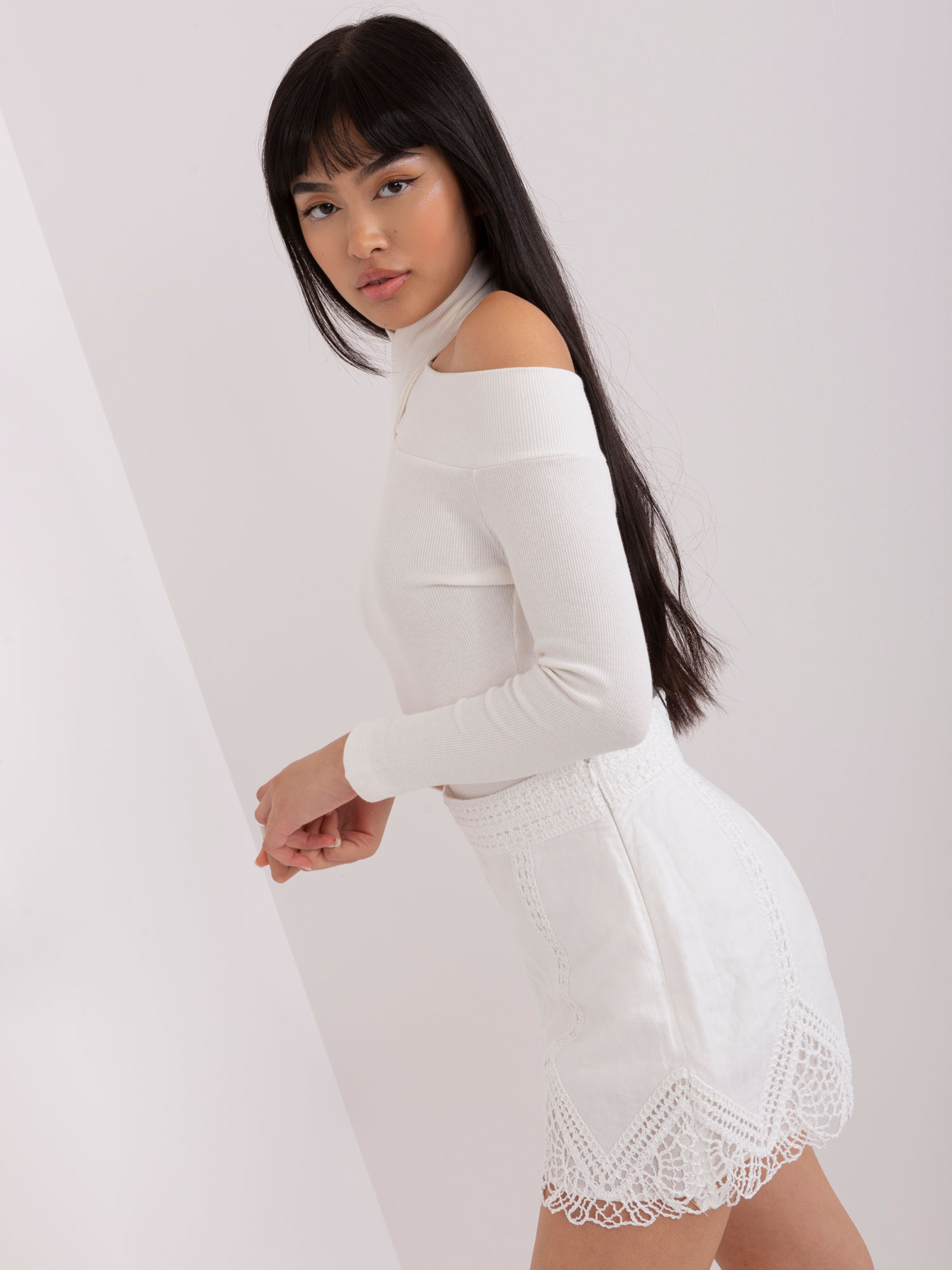 Bluzka Ecru - obrazek 2