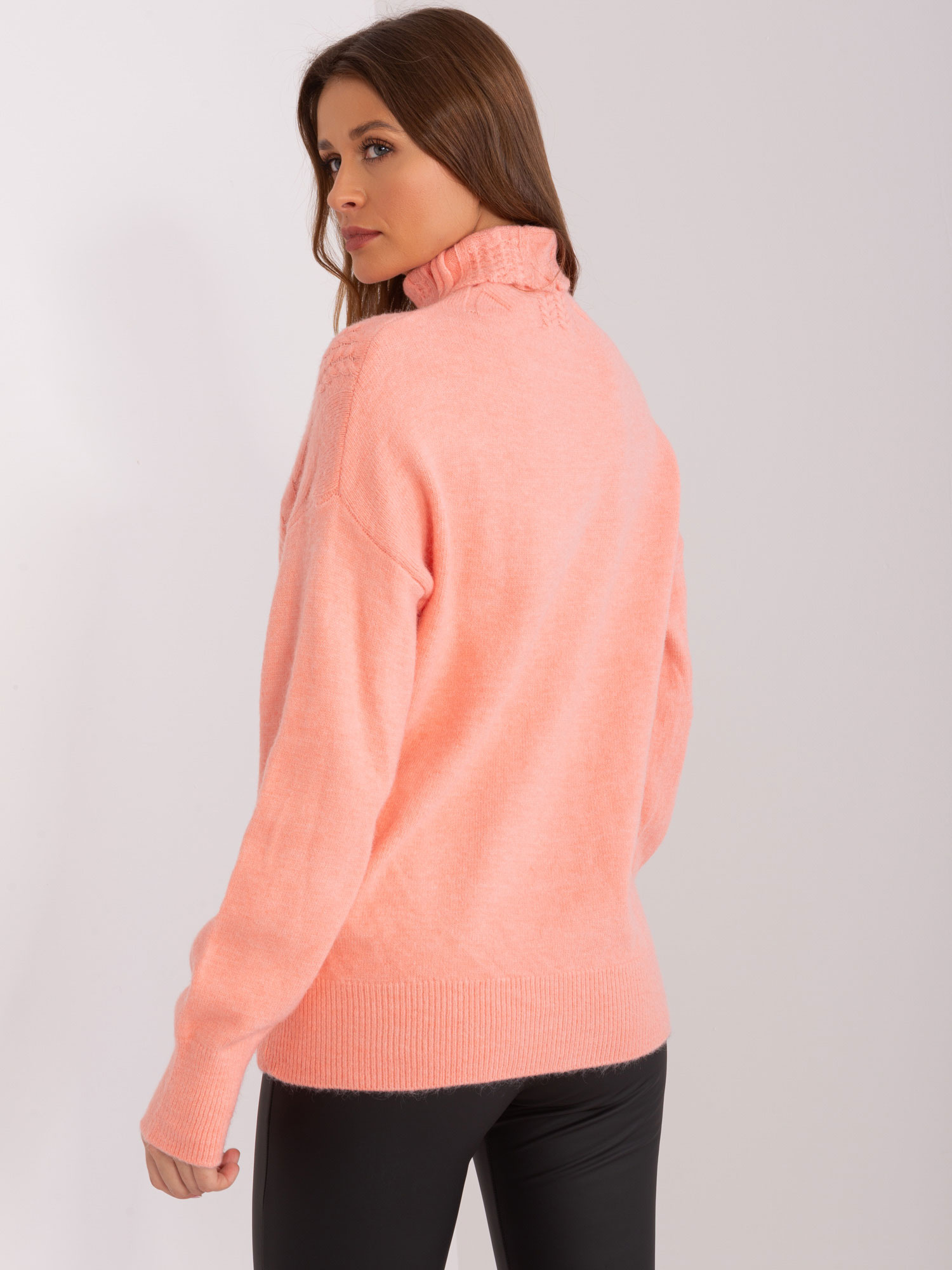 Sweter Brzoskwiniowy - obrazek 2