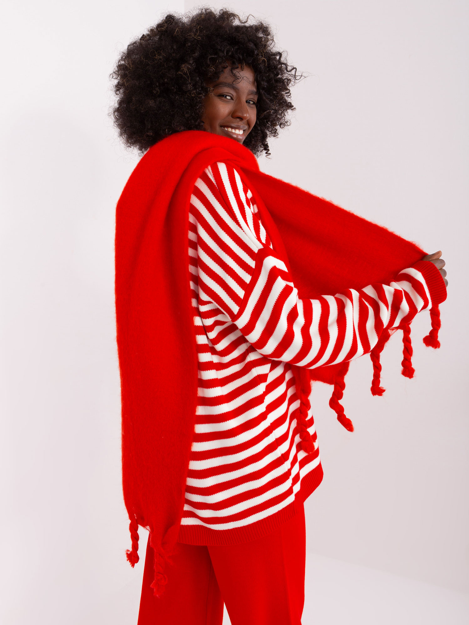 Szalik Czerwony - obrazek 2