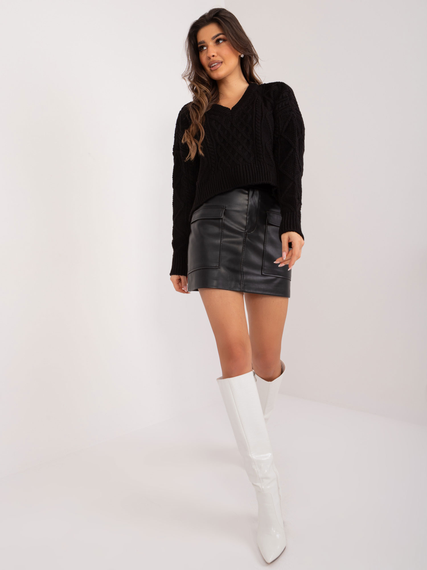 Sweter Czarny - obrazek 2