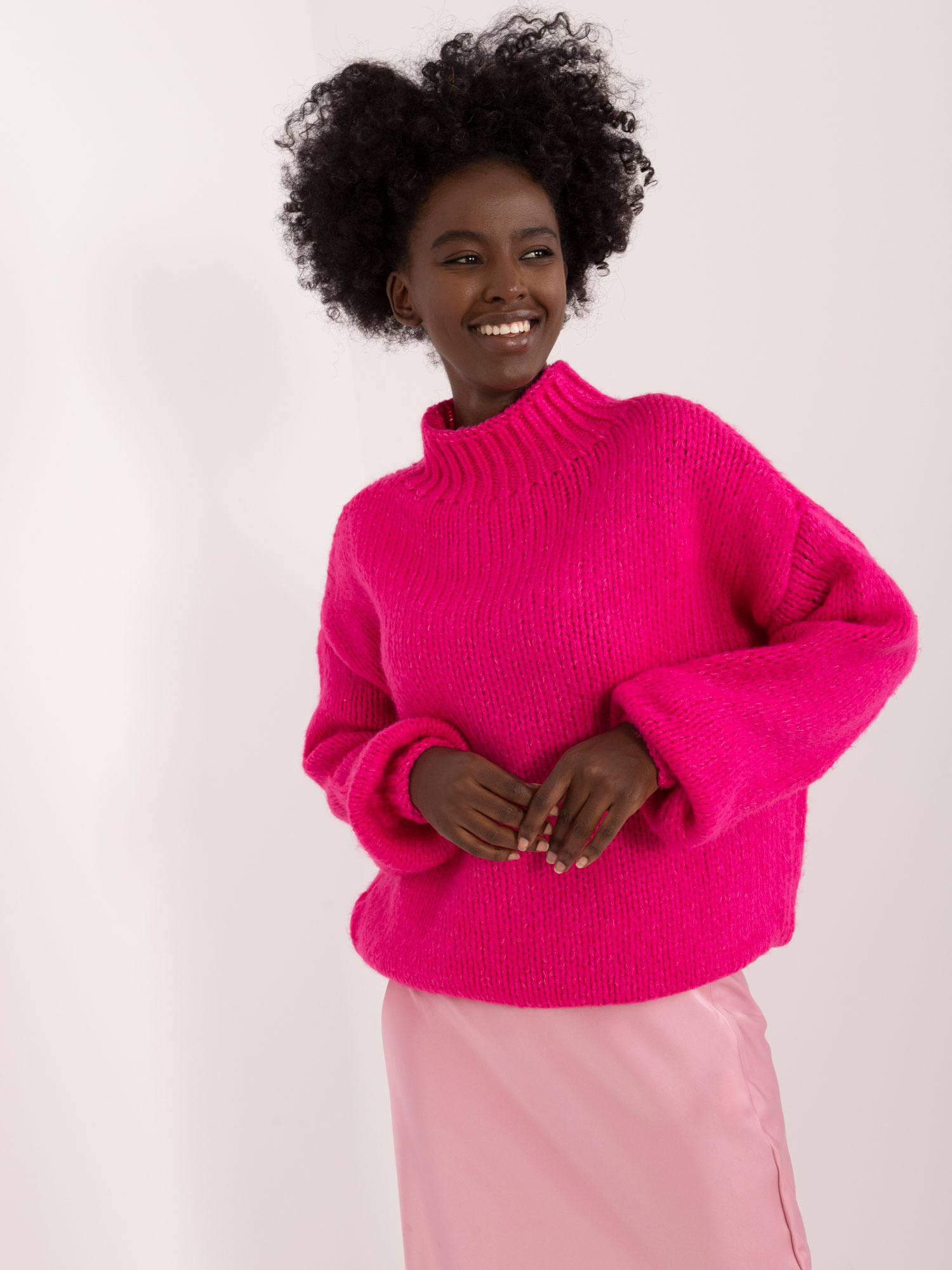 Sweter Ciemny różowy - obrazek 2