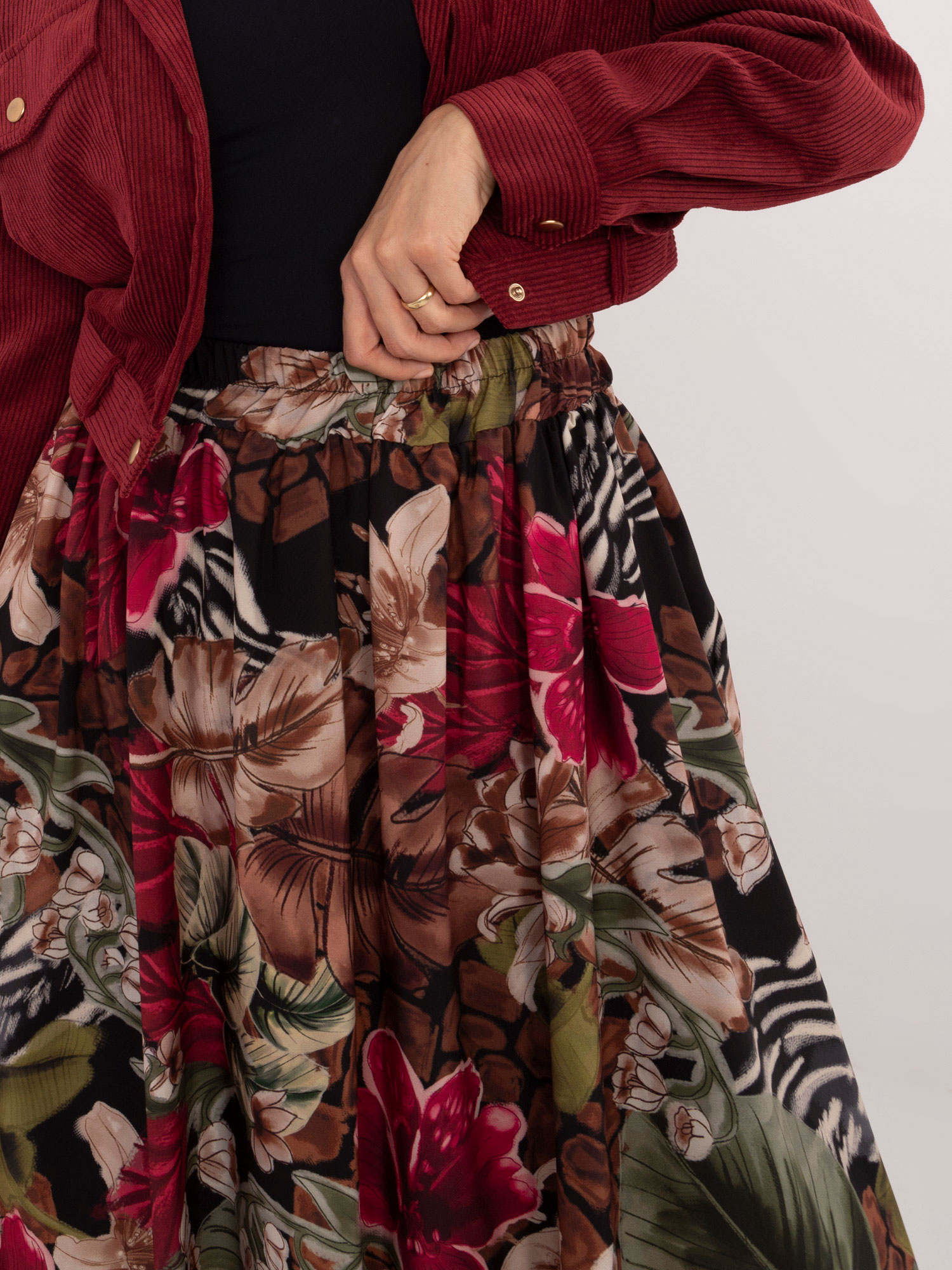 Spódnica Czarno-czerwony - obrazek 2