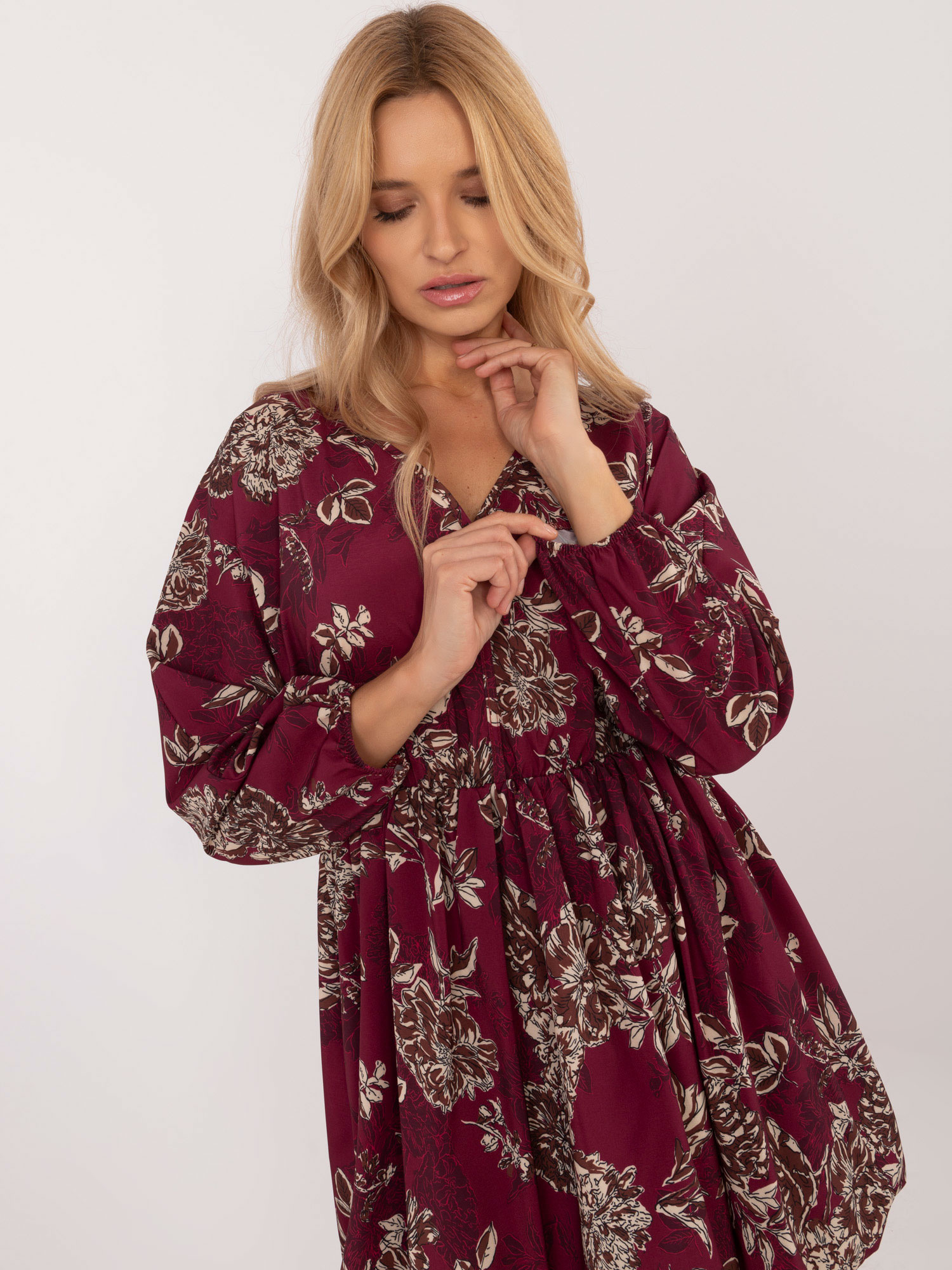 Sukienka Fioletowy - obrazek 2