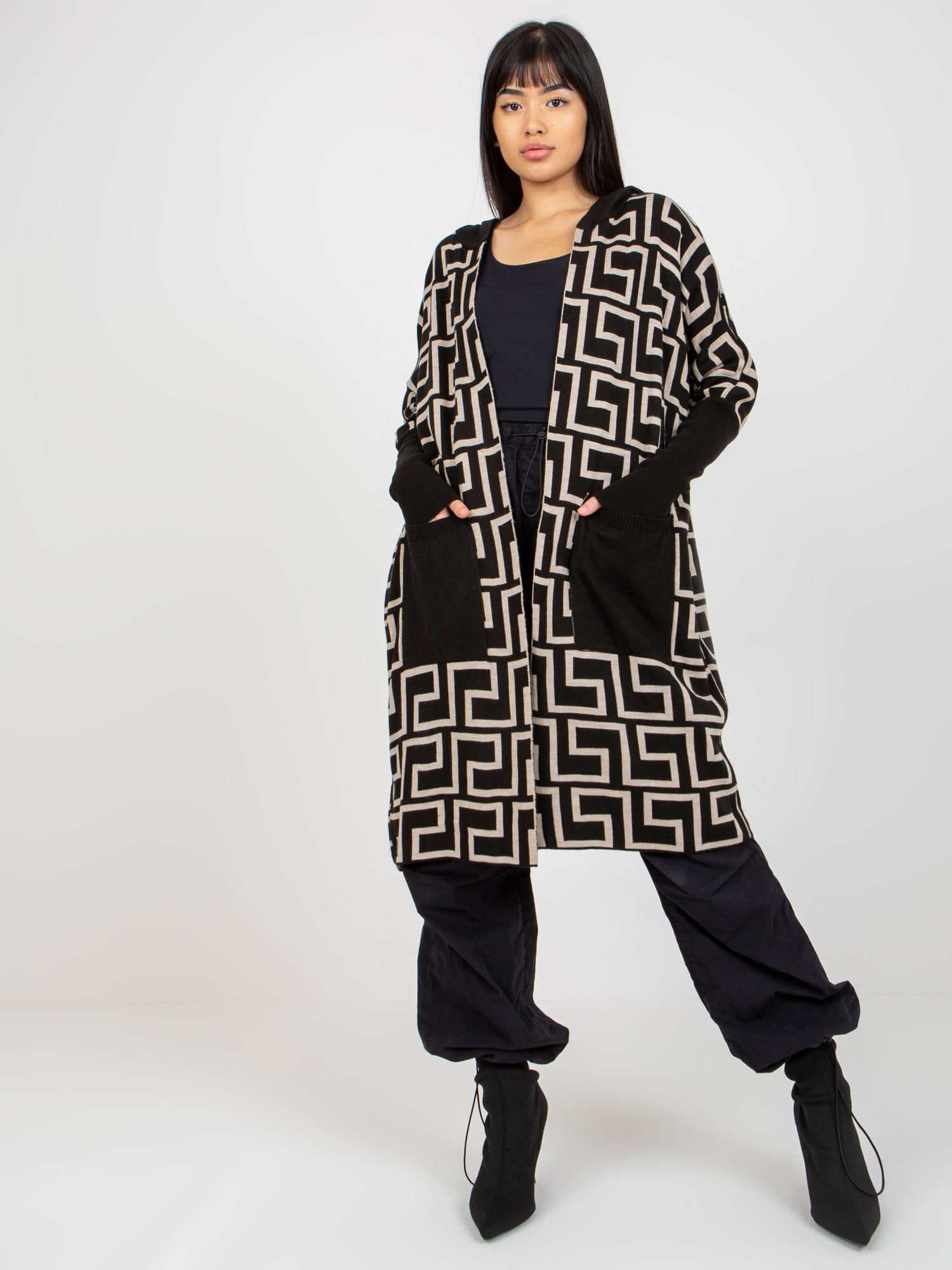 Kardigan Czarno-beżowy - obrazek 3