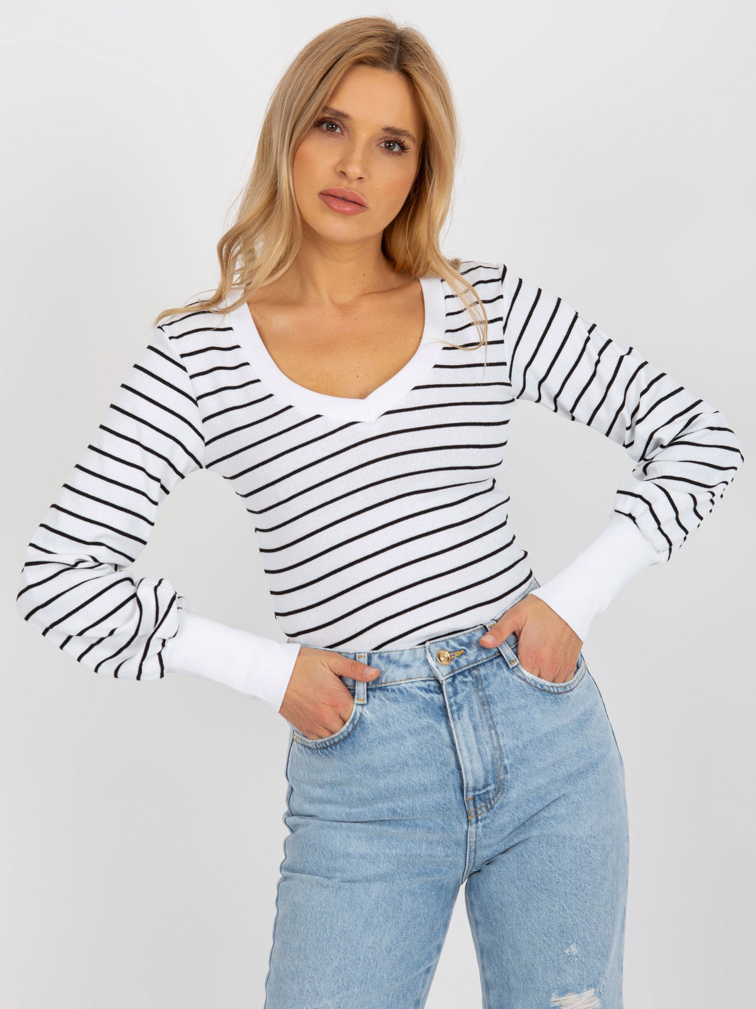 Bluzka Biało-czarny - obrazek 3