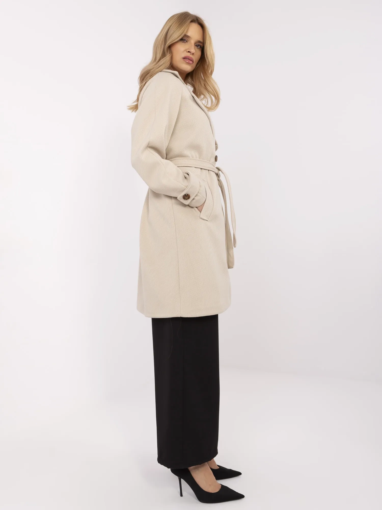 Płaszcz Beżowy - obrazek 3