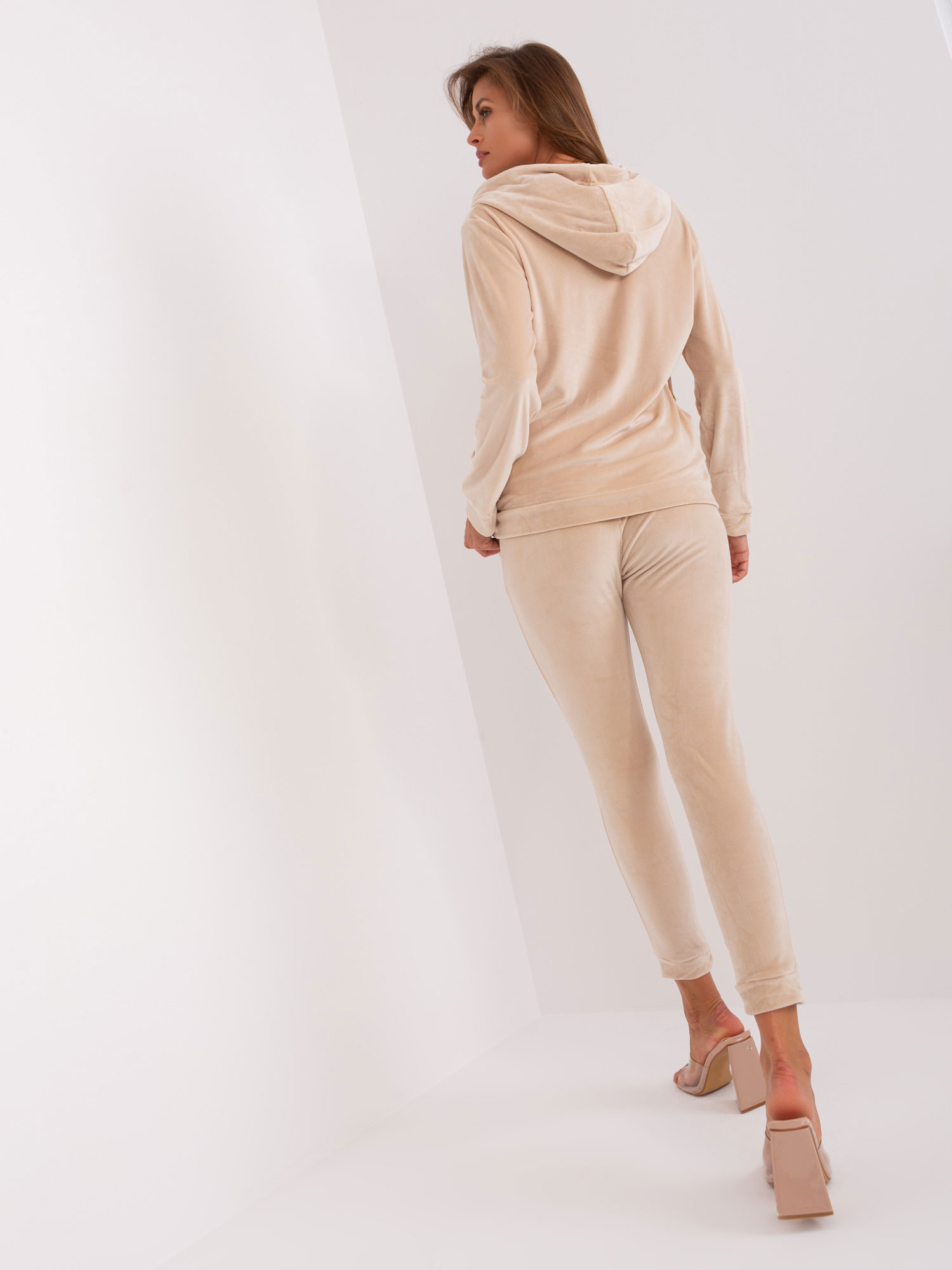 Komplet Jasny beżowy - obrazek 3