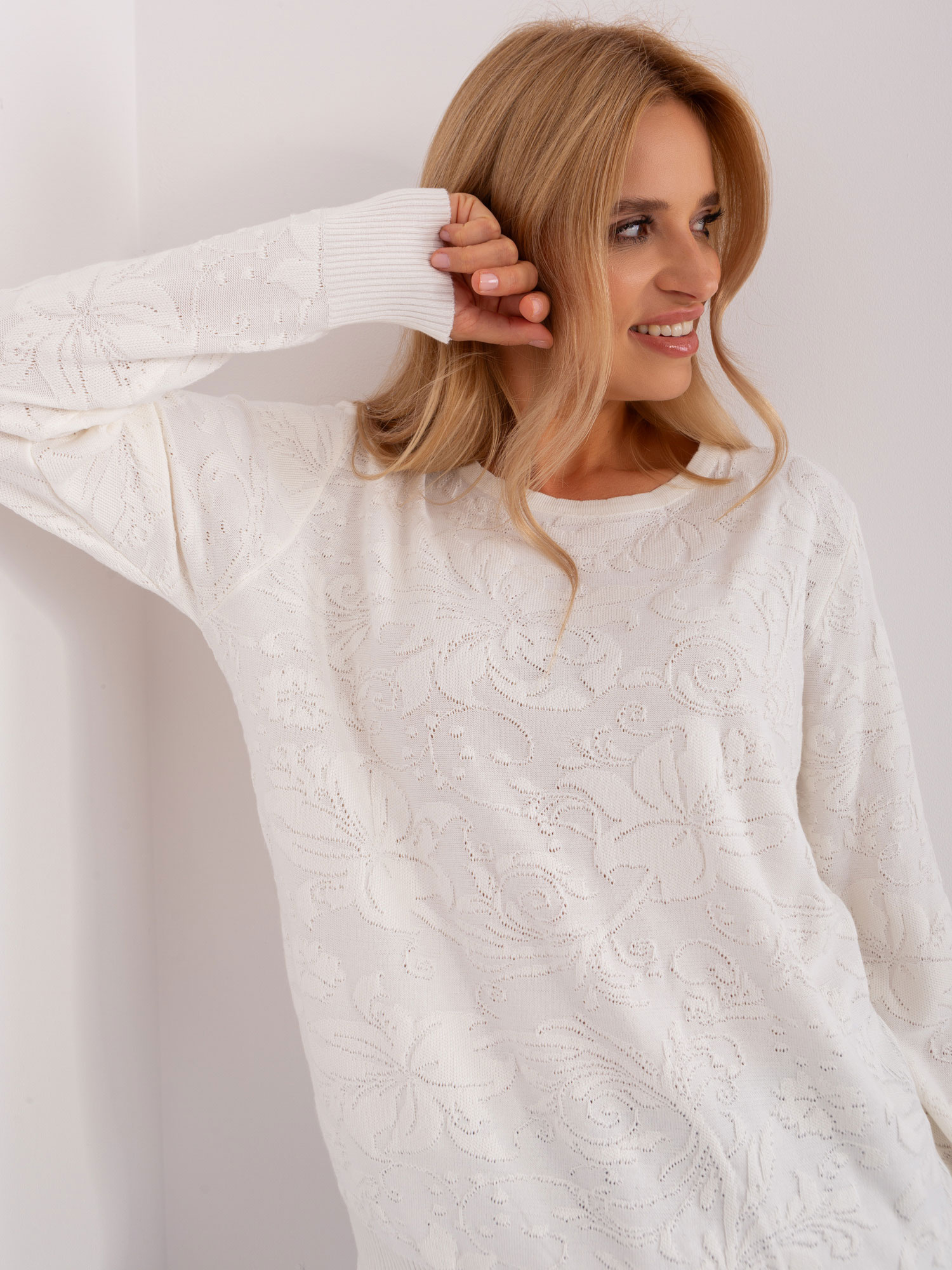 Sweter Ecru - obrazek 3