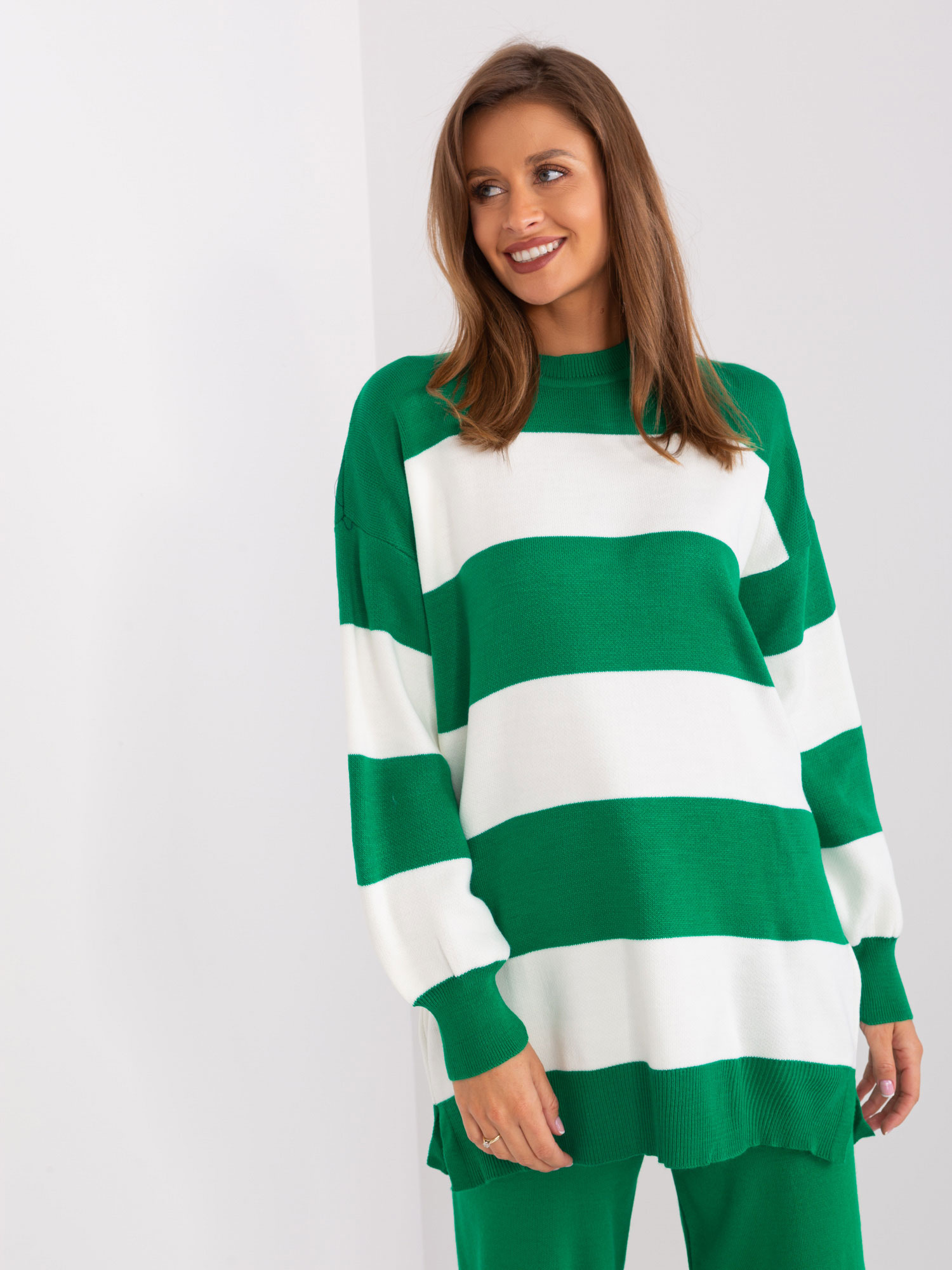 Sweter Zielony - obrazek 3