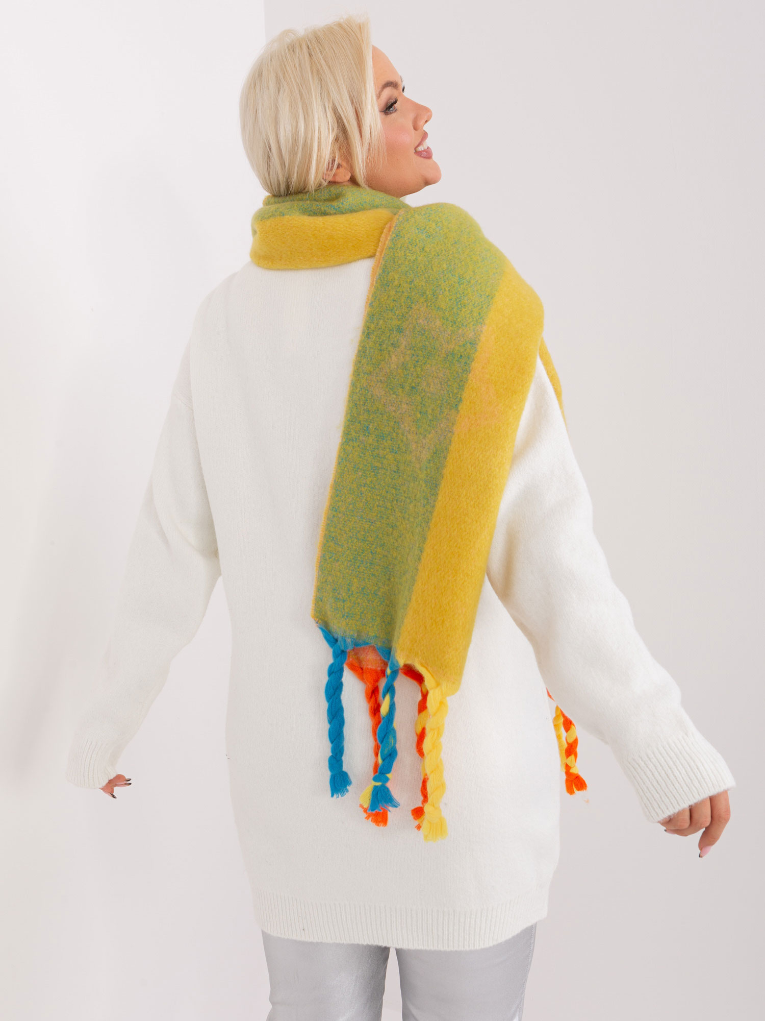Szalik Wielokolorowy - obrazek 3