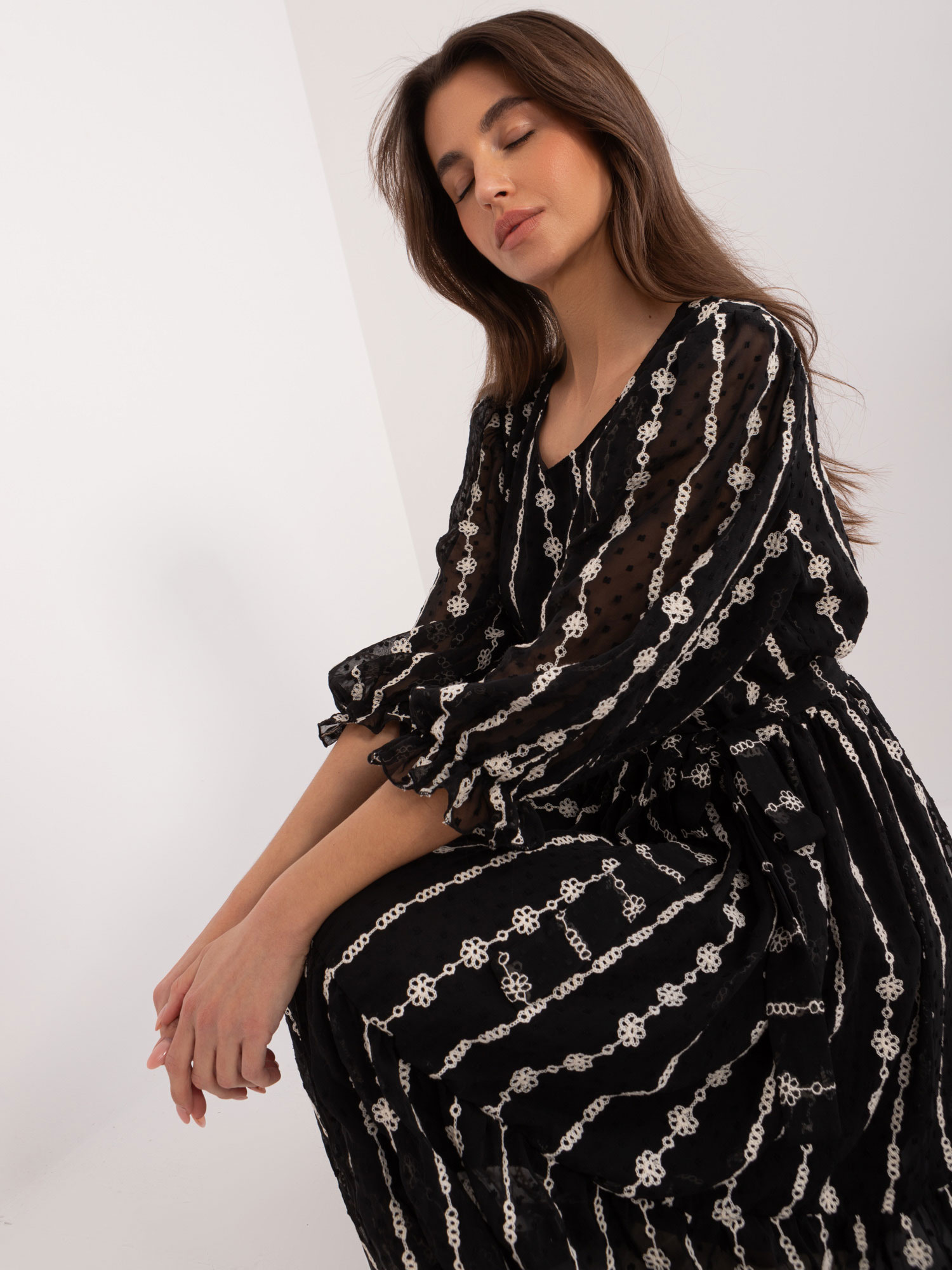 Sukienka Czarno-beżowy - obrazek 3