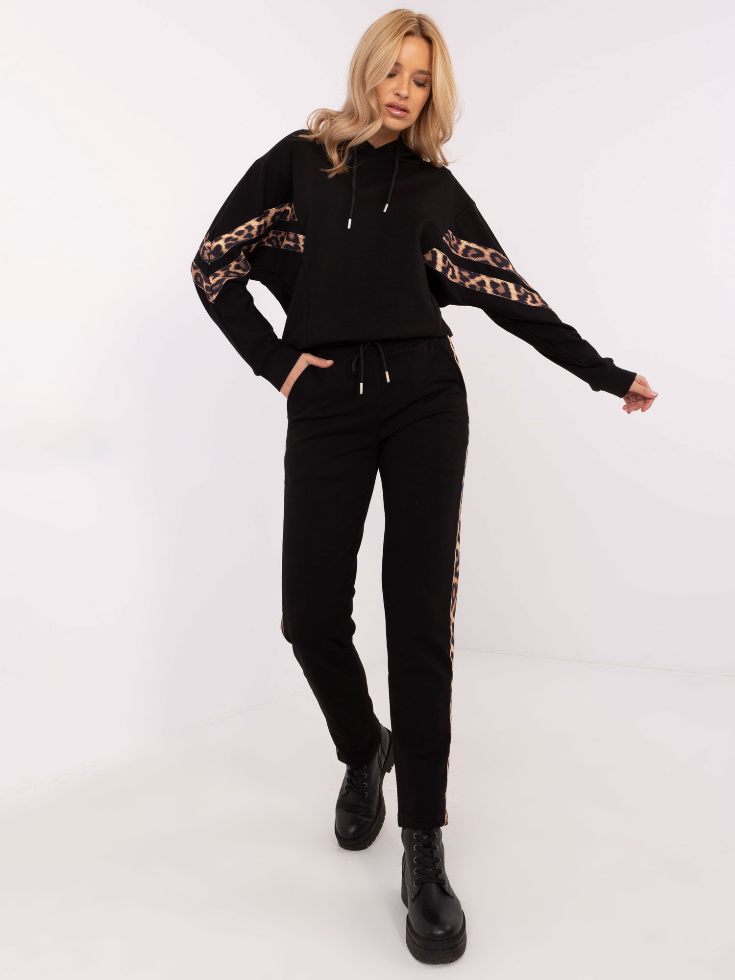 Komplet Czarny - obrazek 3