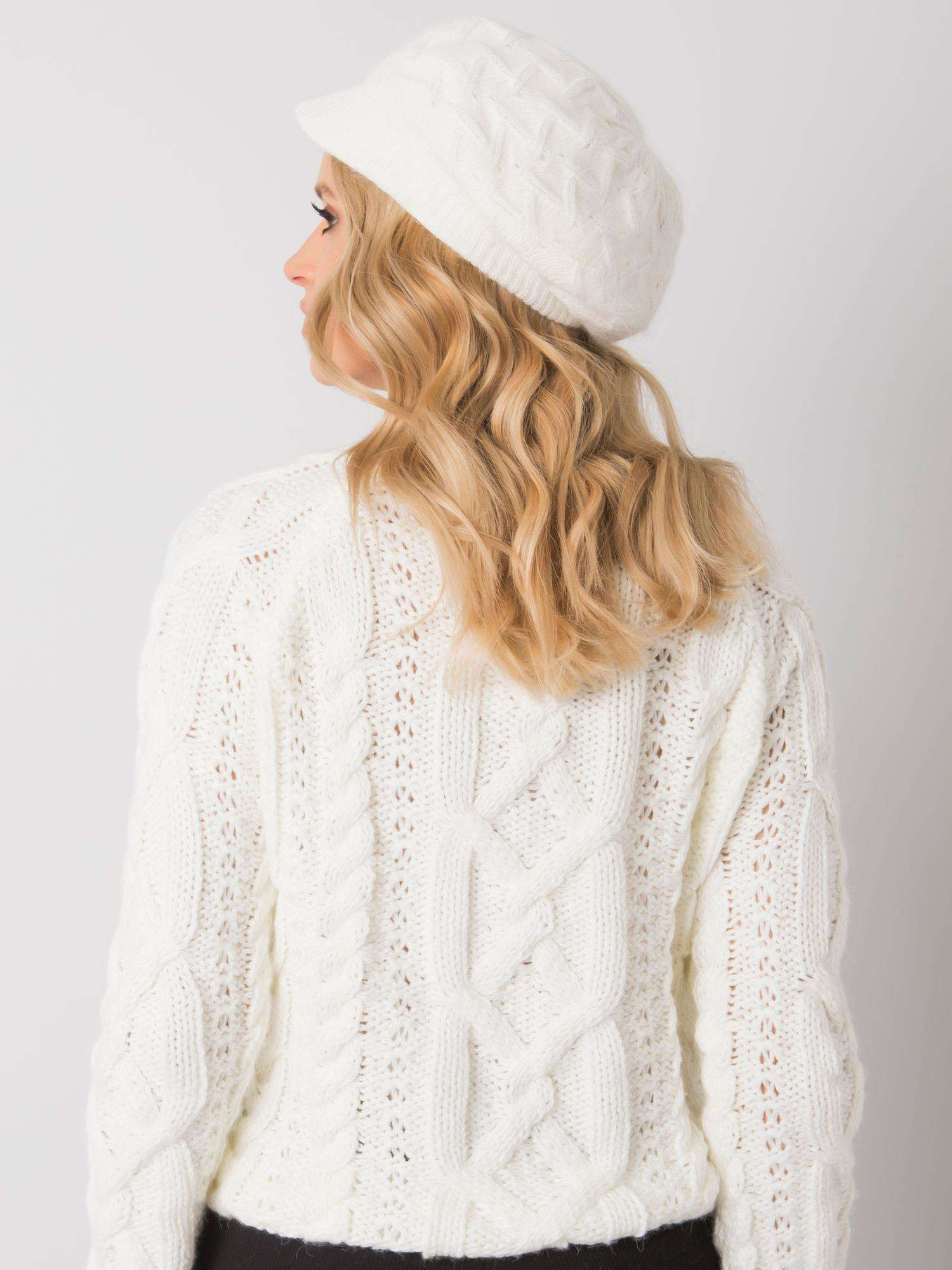 Czapka Ecru - obrazek 3