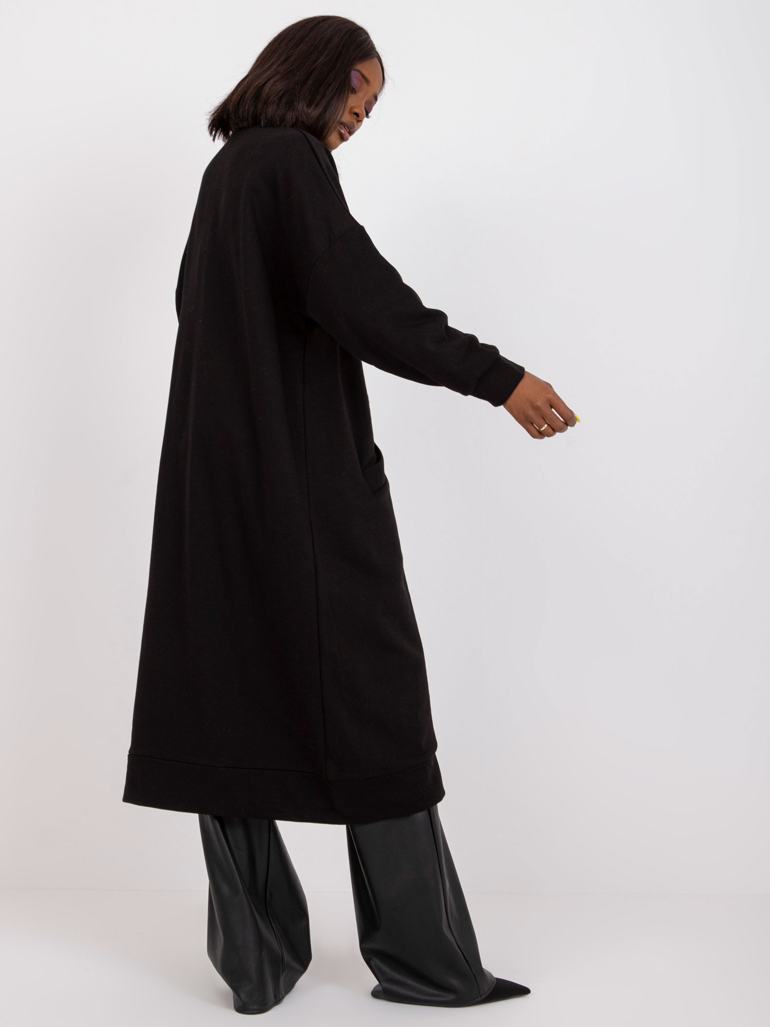 Narzutka Czarny - obrazek 3