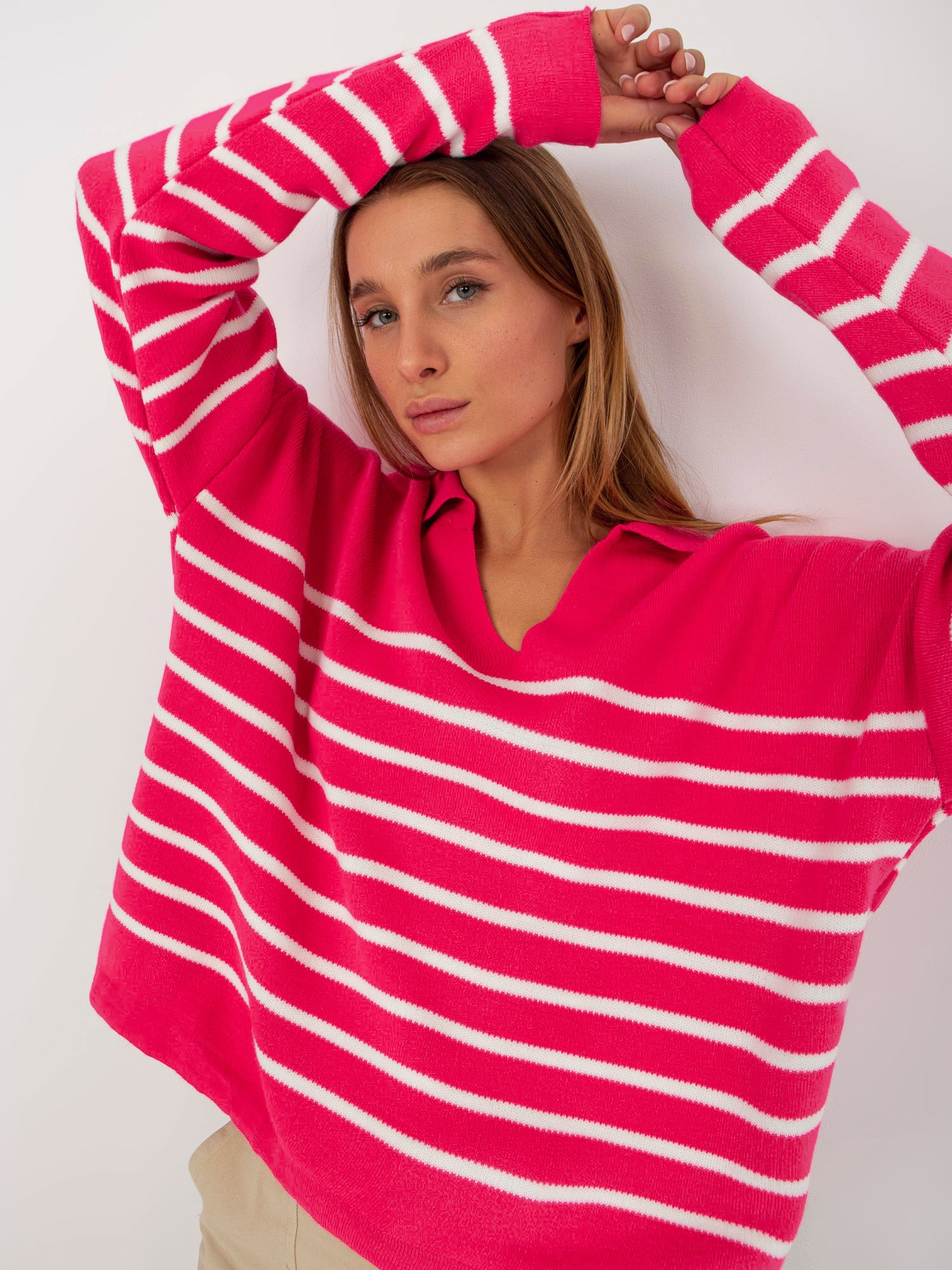 Sweter Fuksjowy - obrazek 4