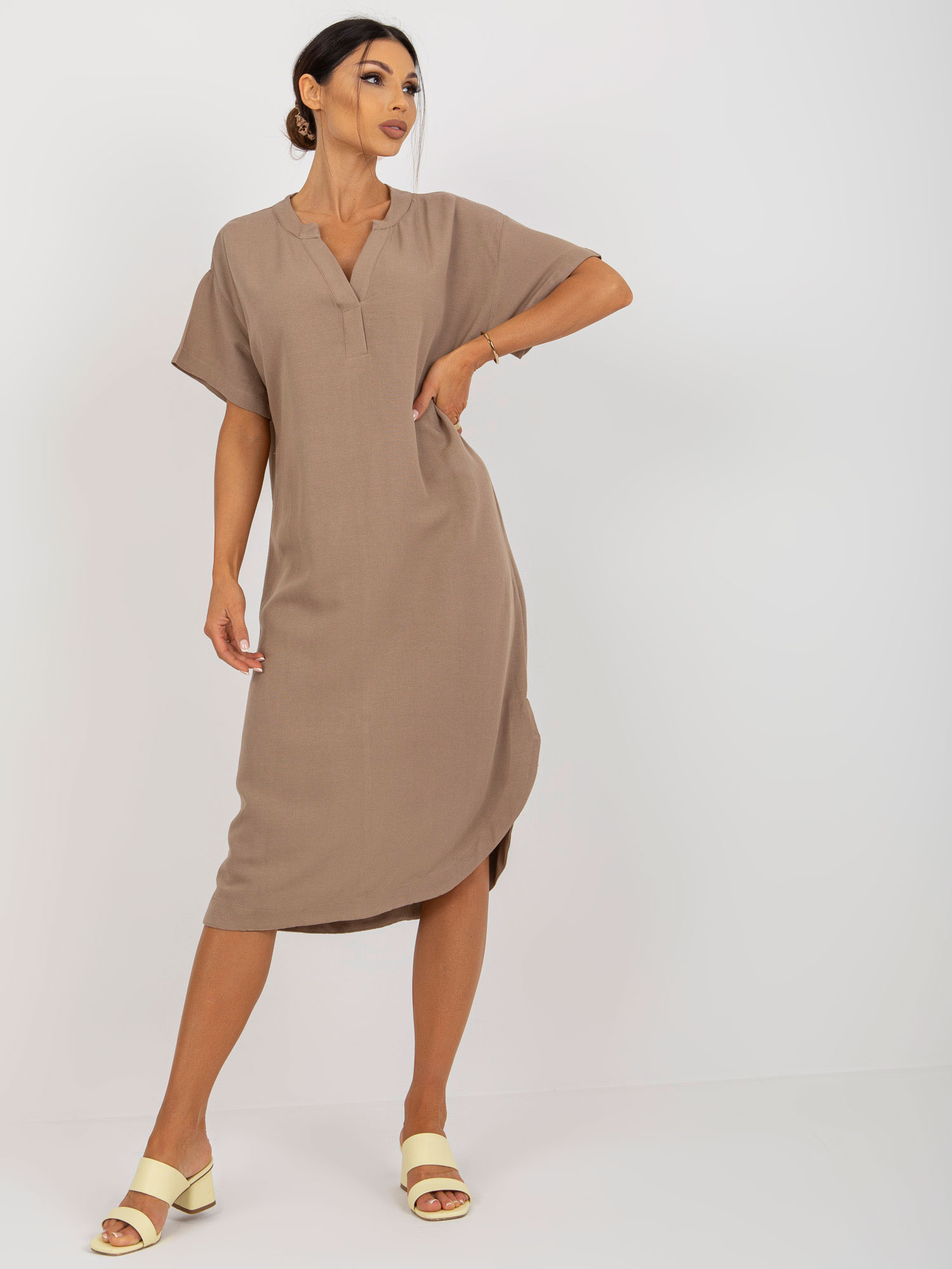 Sukienka Ciemny bezowy - obrazek 4