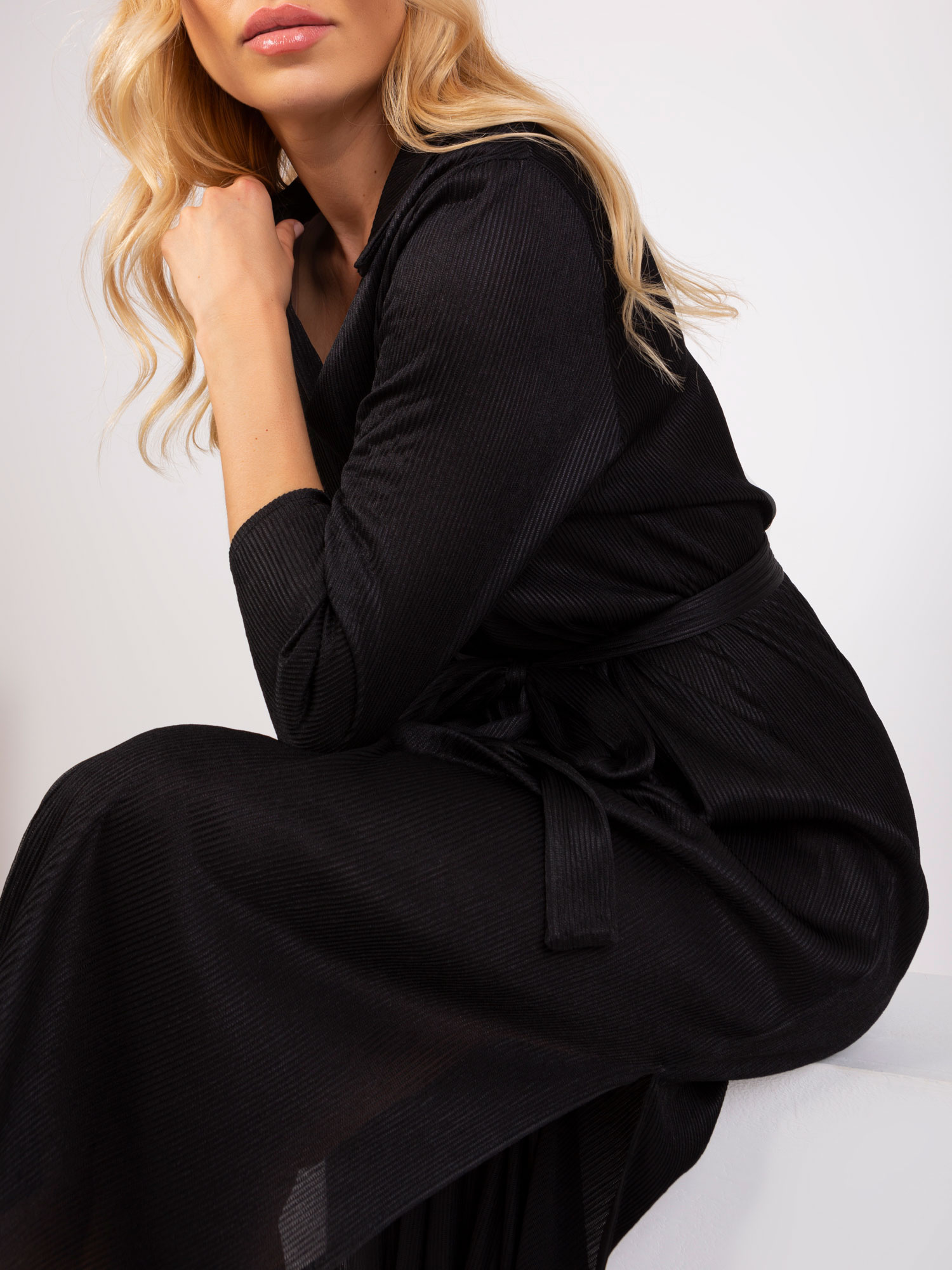 Sukienka Czarny - obrazek 4