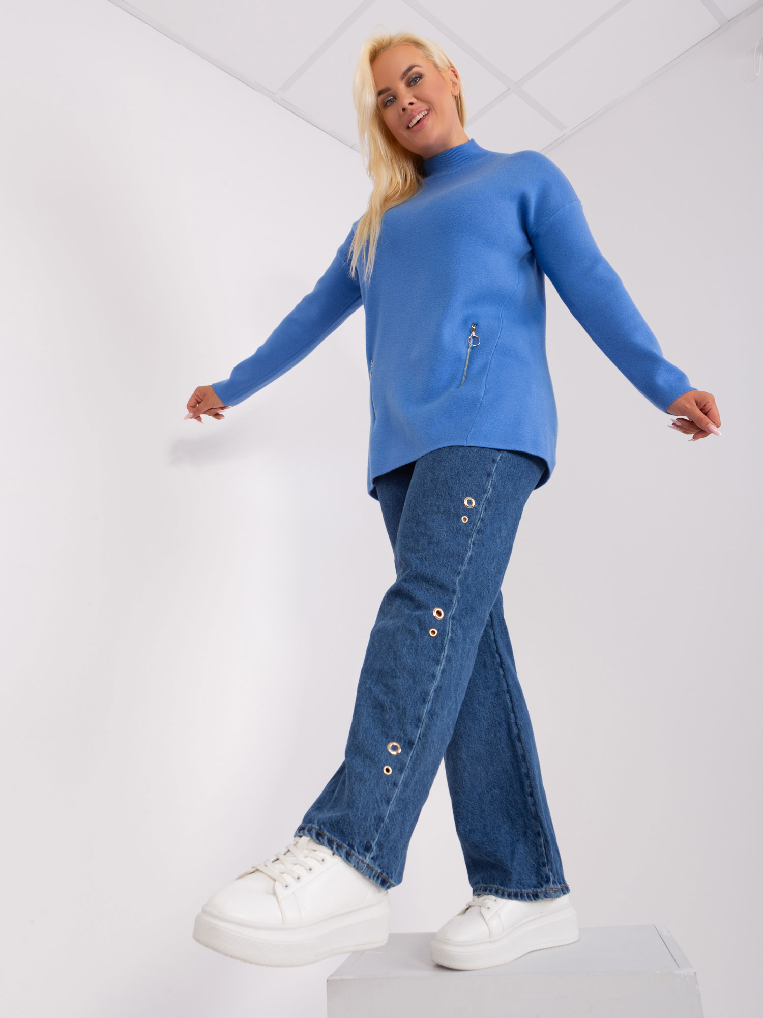 Sweter Niebieski - obrazek 4