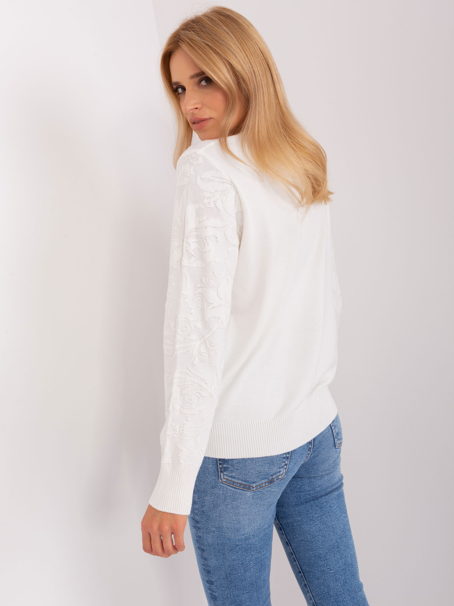 Sweter Ecru - obrazek 4