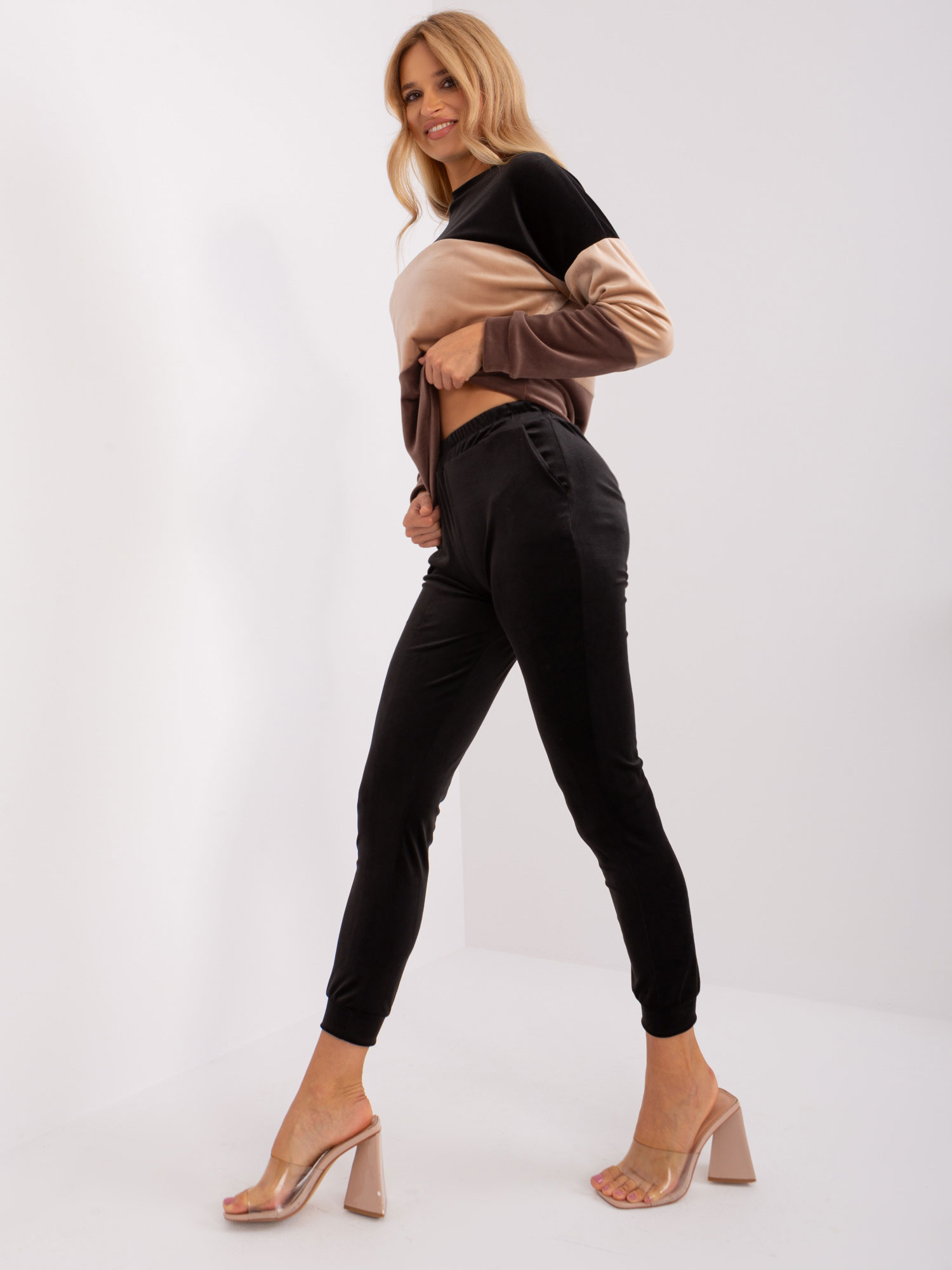 Komplet Czarny - obrazek 4