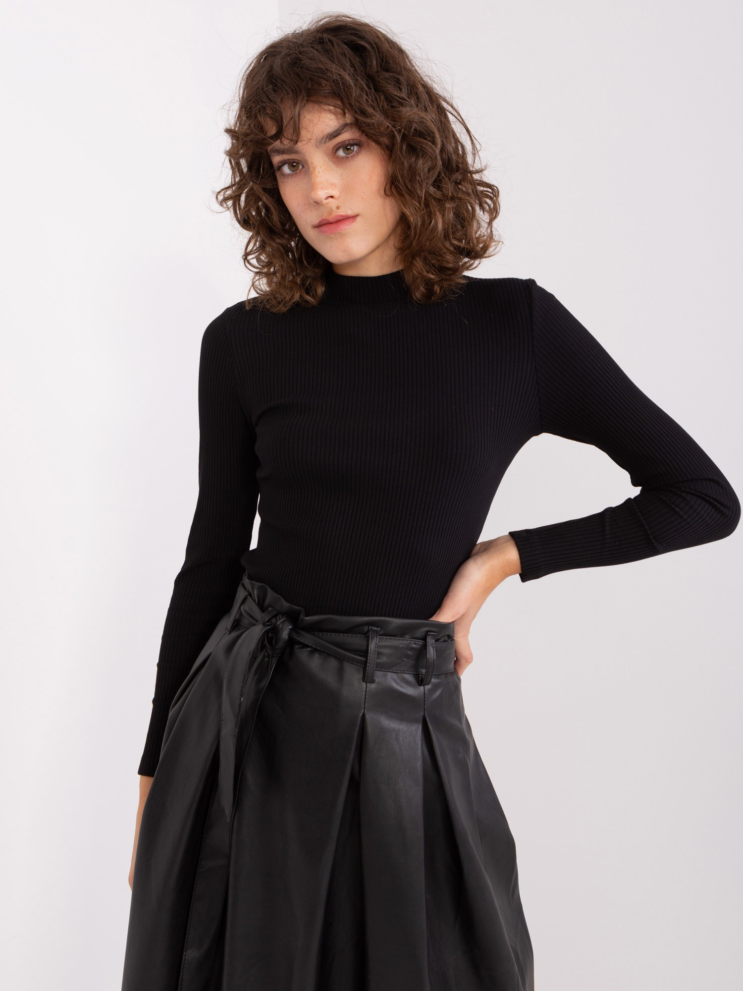 Bluzka Czarny - obrazek 4