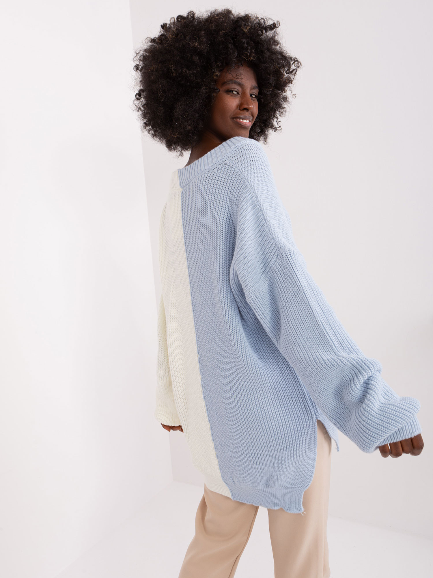 Sweter Ecru - obrazek 4