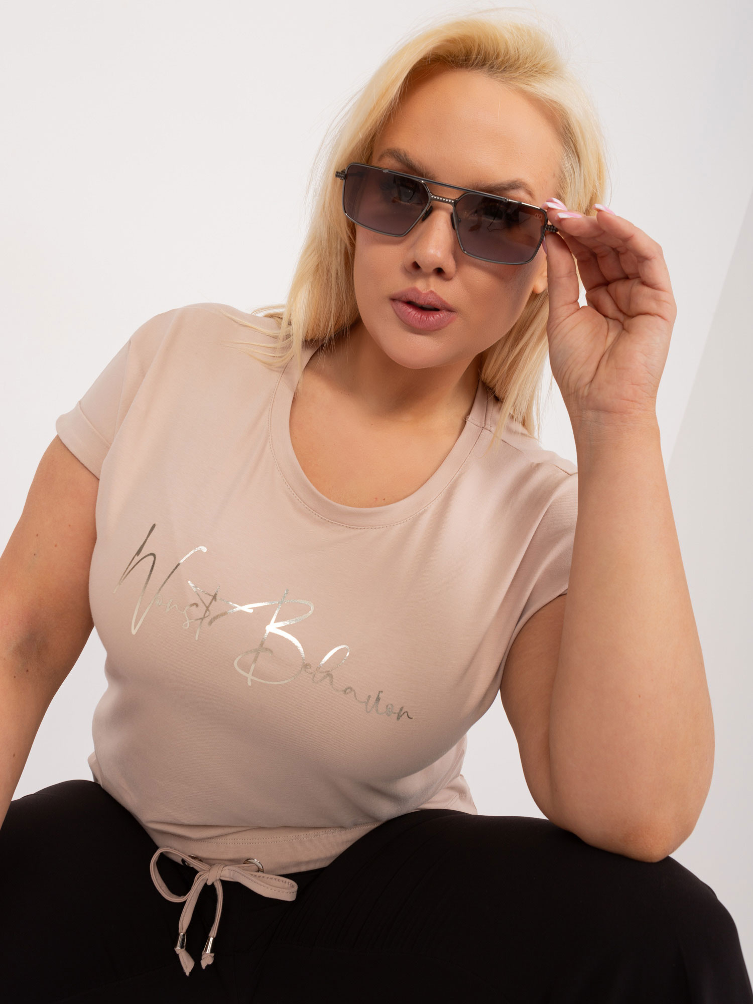 T-shirt Beżowy - obrazek 4