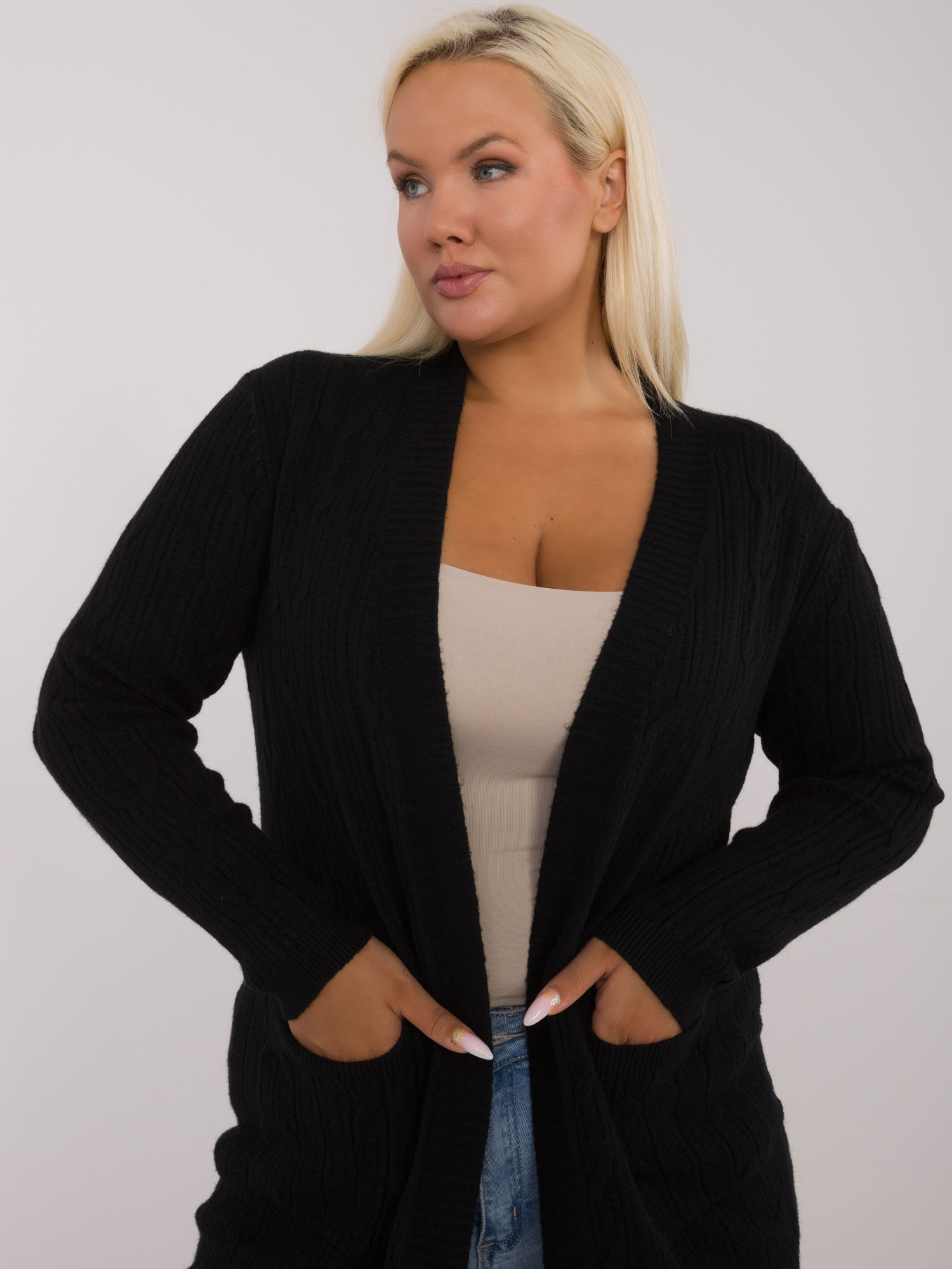 Sweter Czarny - obrazek 4