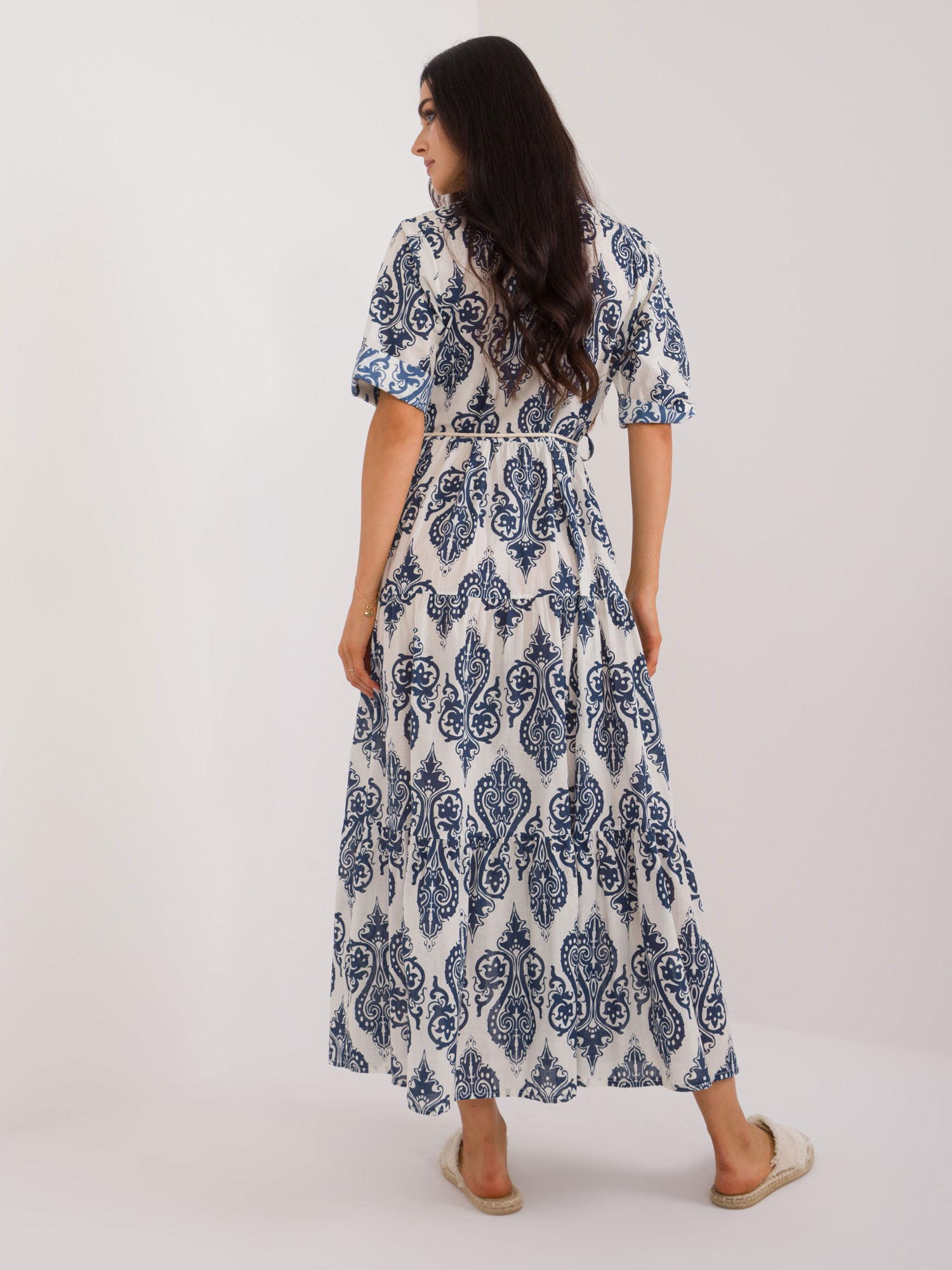 Sukienka Biało-granatowy - obrazek 4