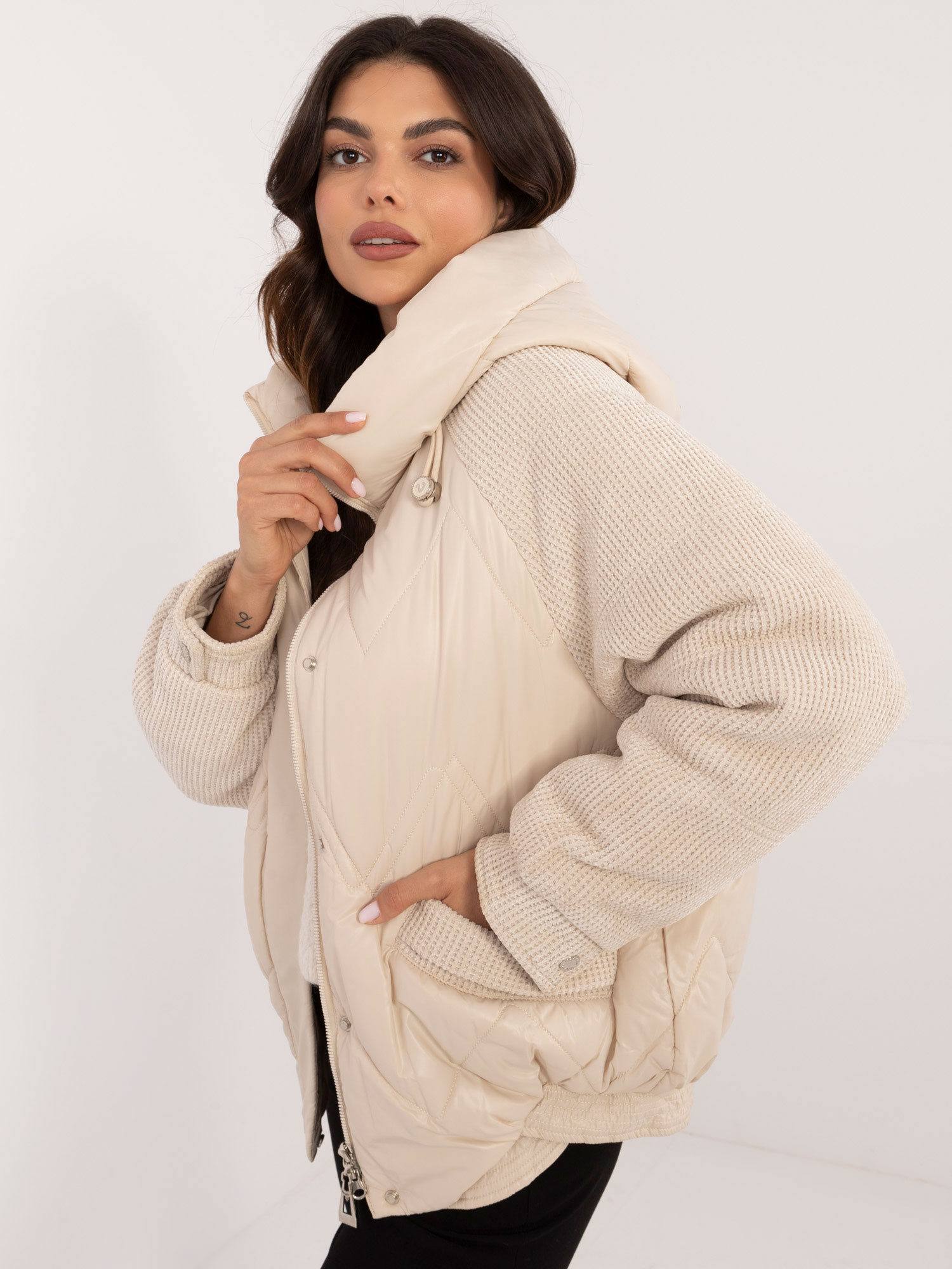 Kurtka Jasny beżowy - obrazek 4