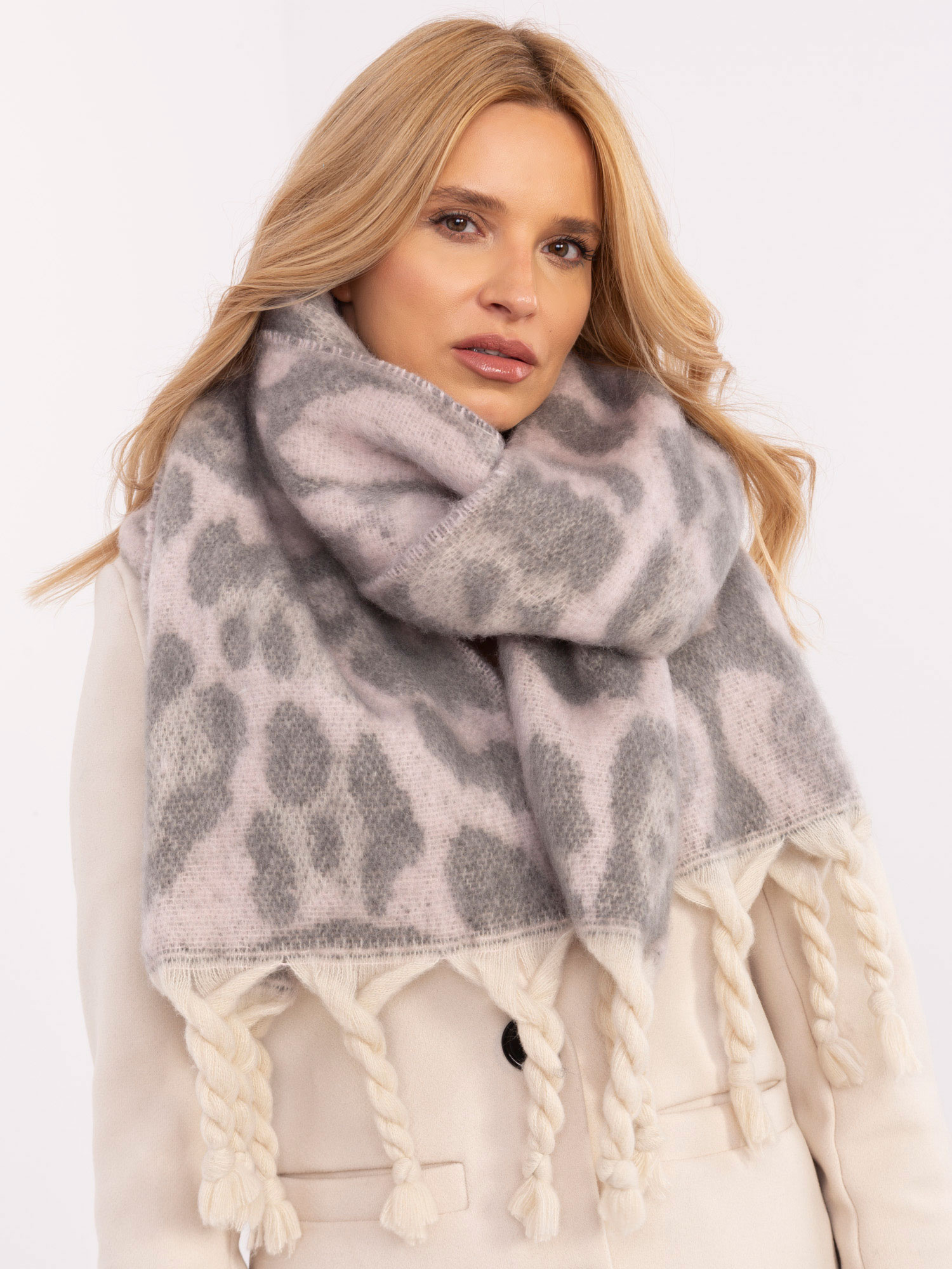 Szalik Jasny różowy - obrazek 4