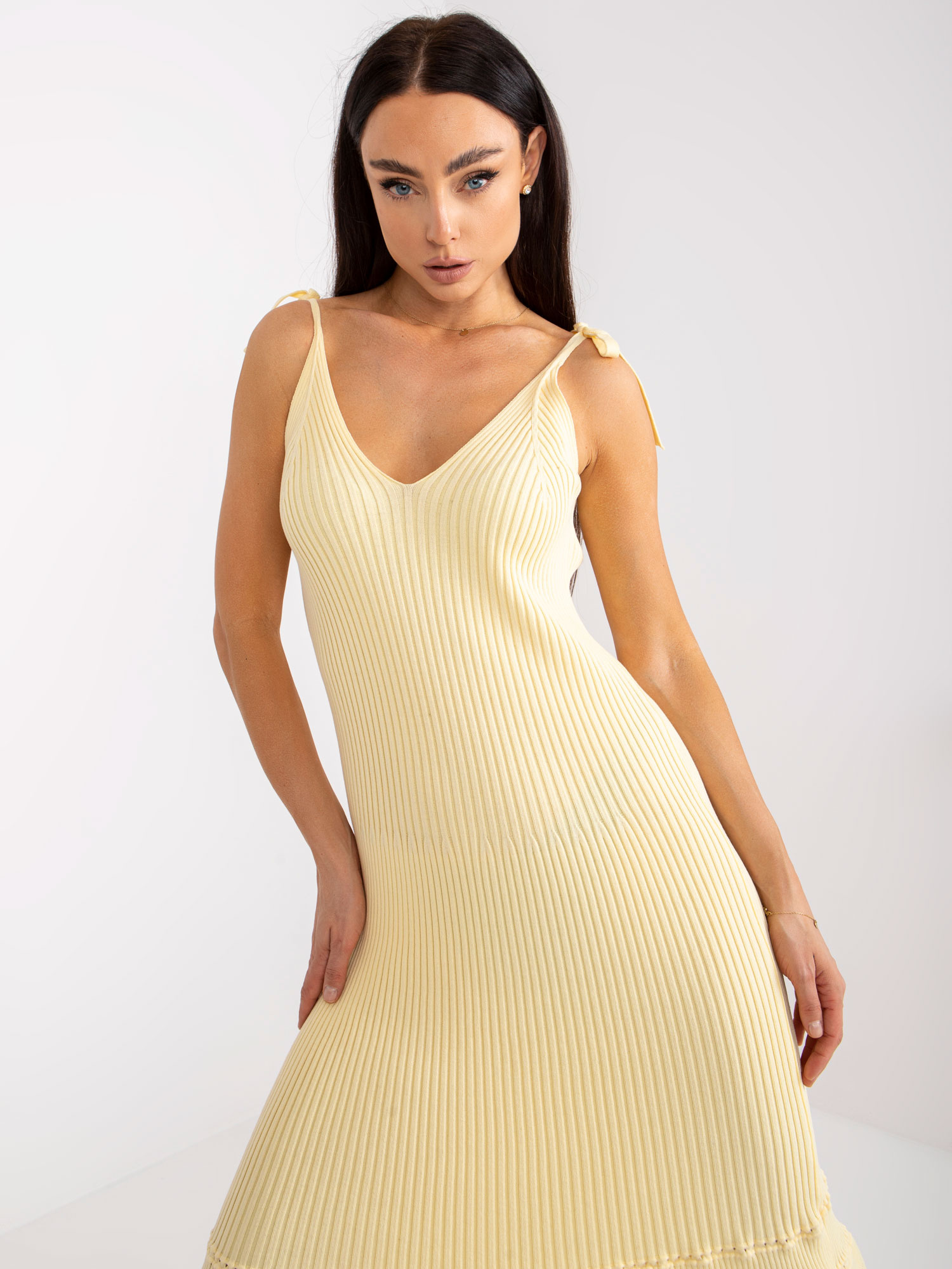 Sukienka żółty - obrazek 4