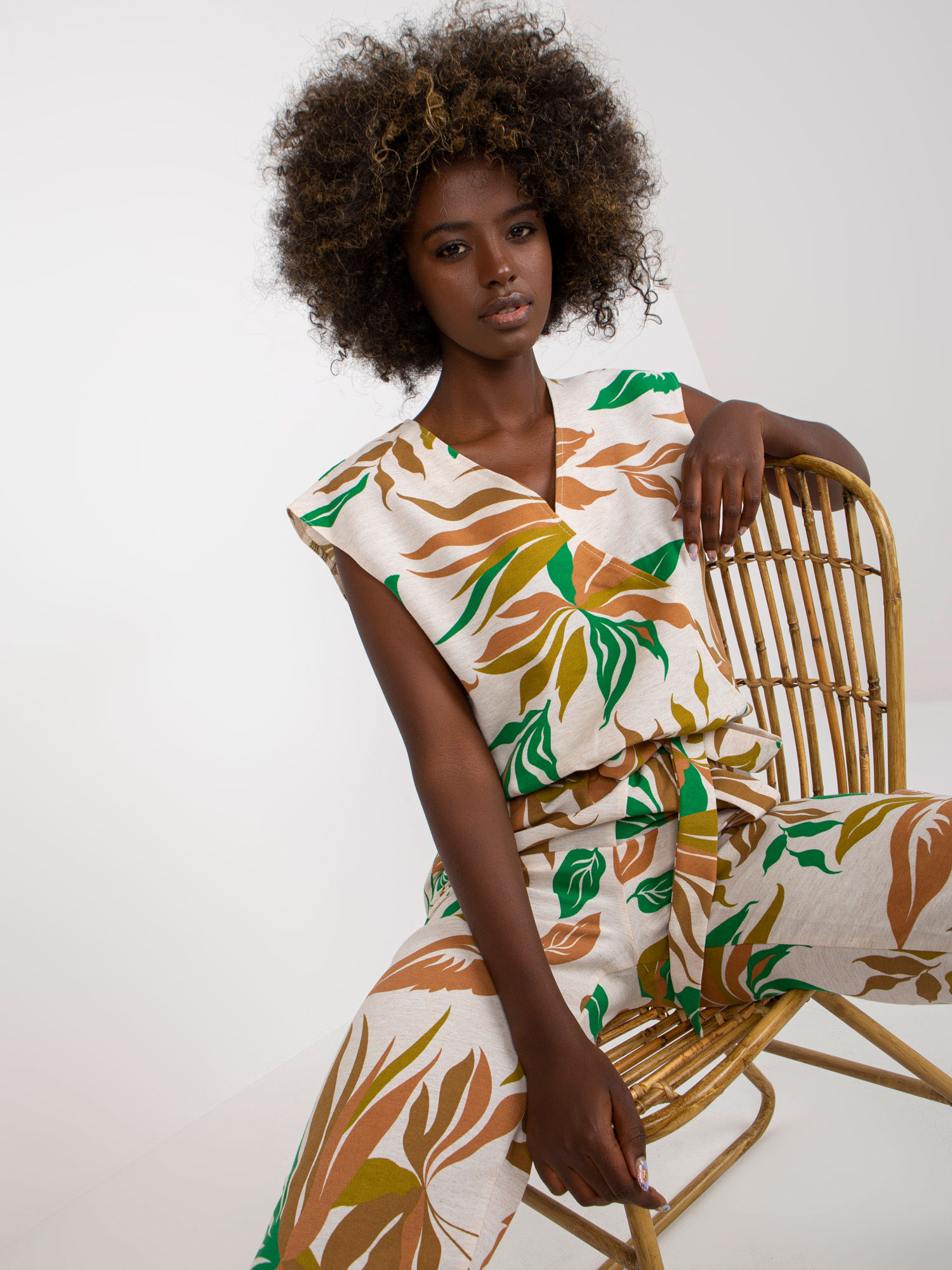 Kombinezon Beżowy - obrazek 4