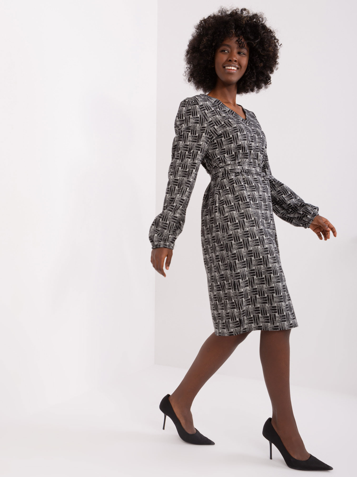 Sukienka Szaro-czarny - obrazek 5