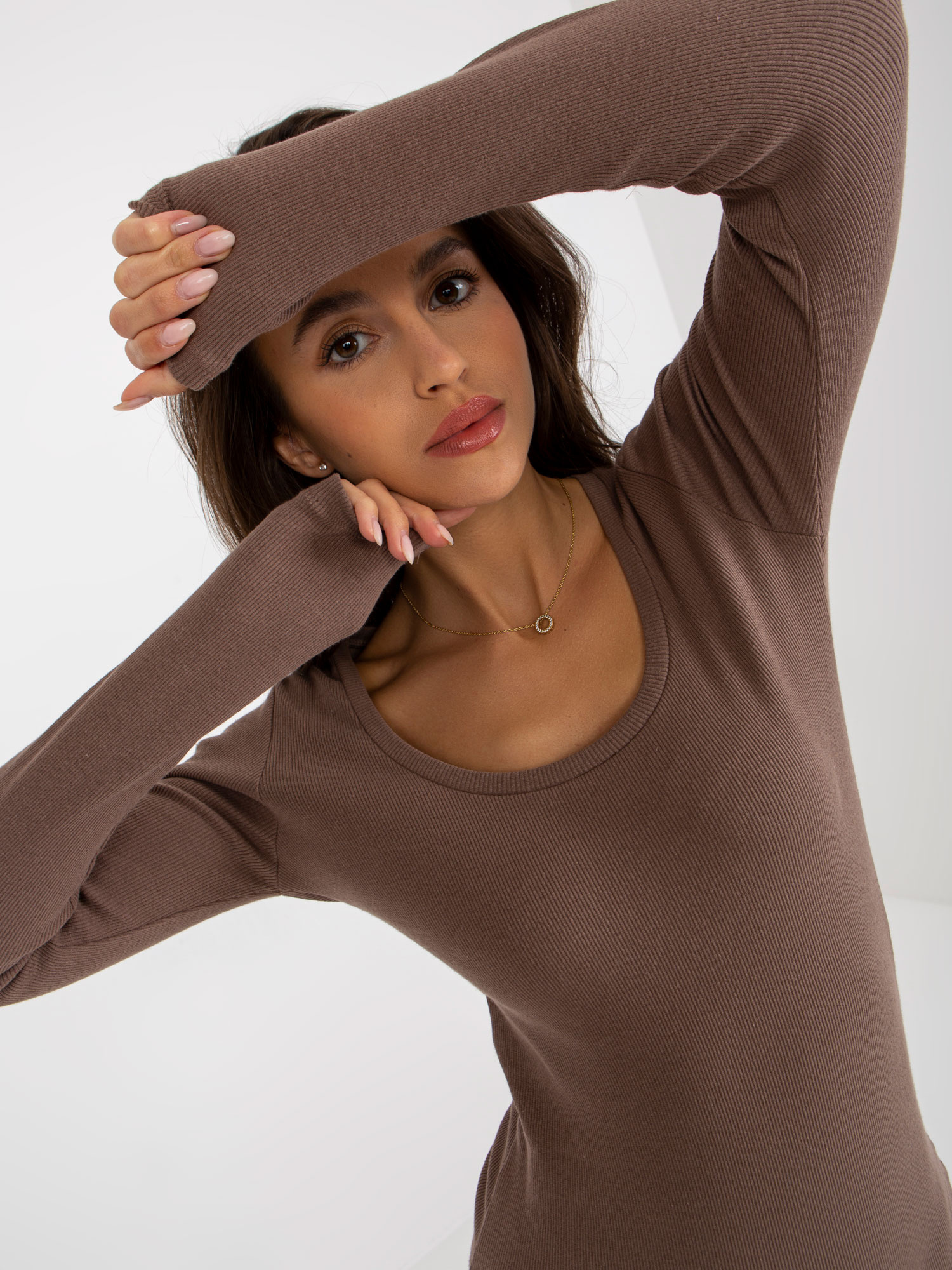 Body Brązowy - obrazek 5