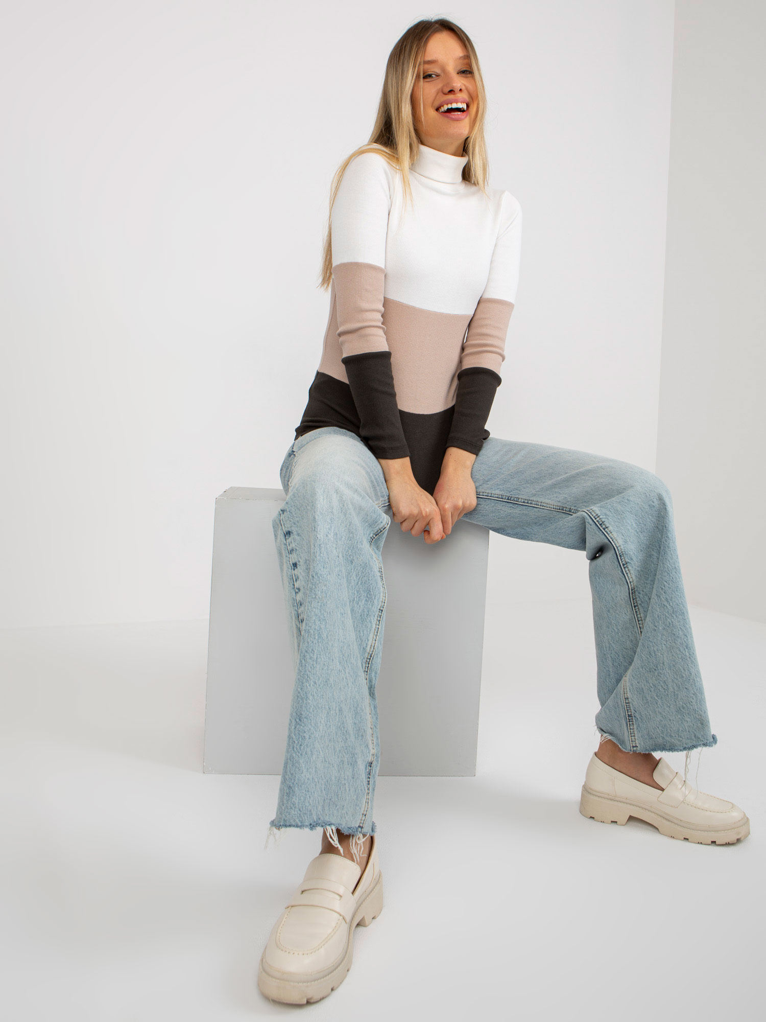 Bluzka Ecru - obrazek 5