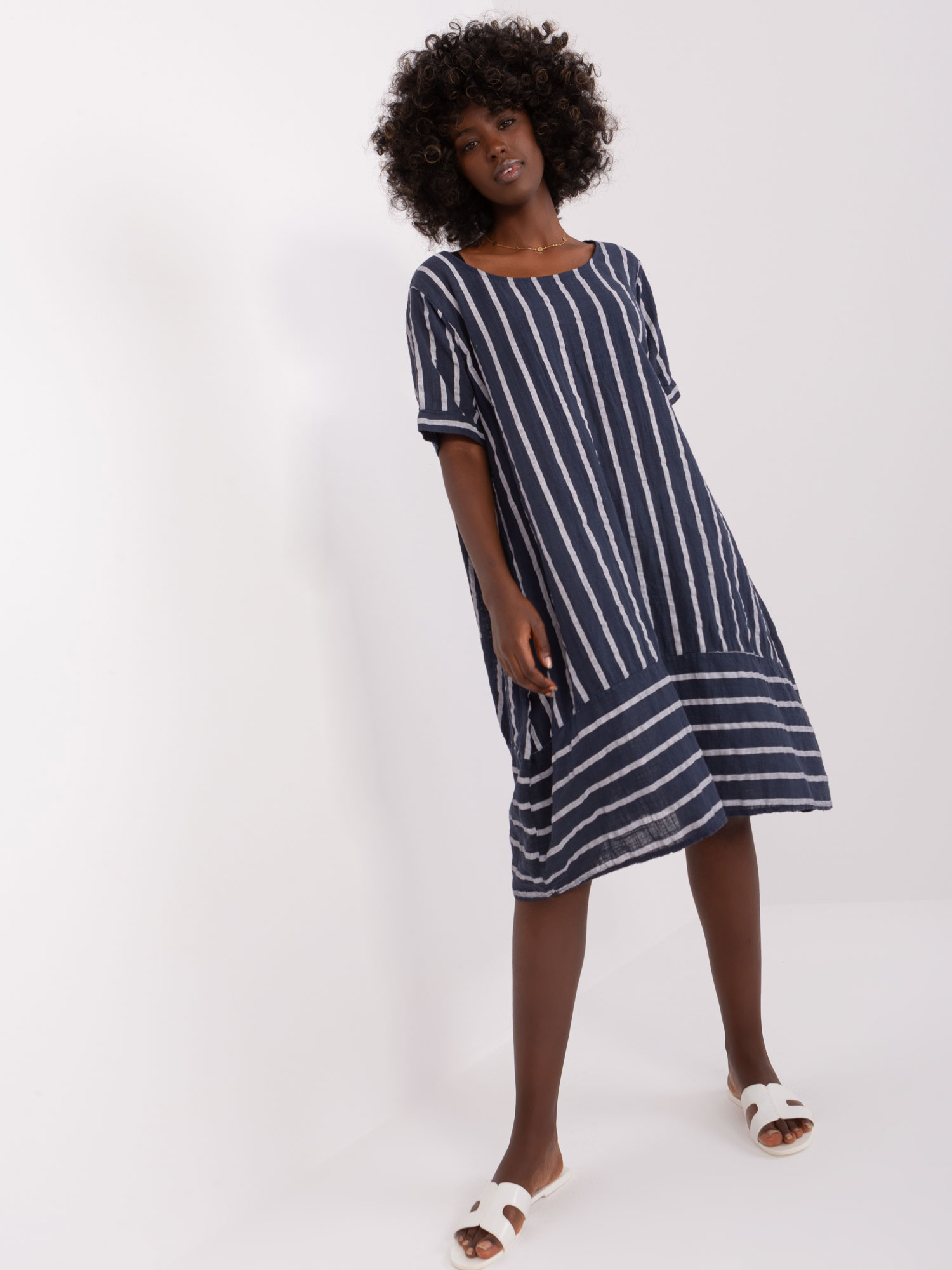 Sukienka Granatowy - obrazek 5