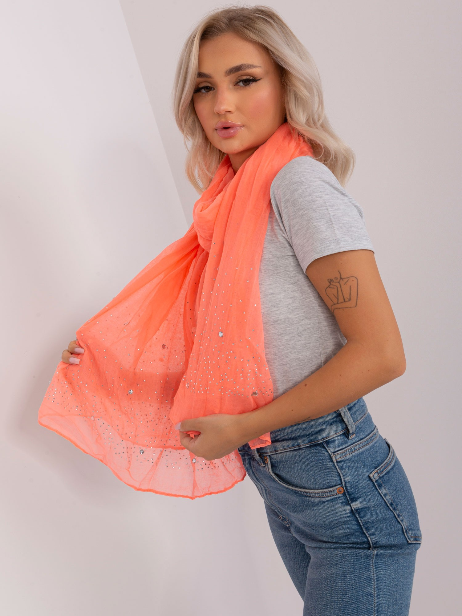 Chustka Fluo różowy - obrazek 5